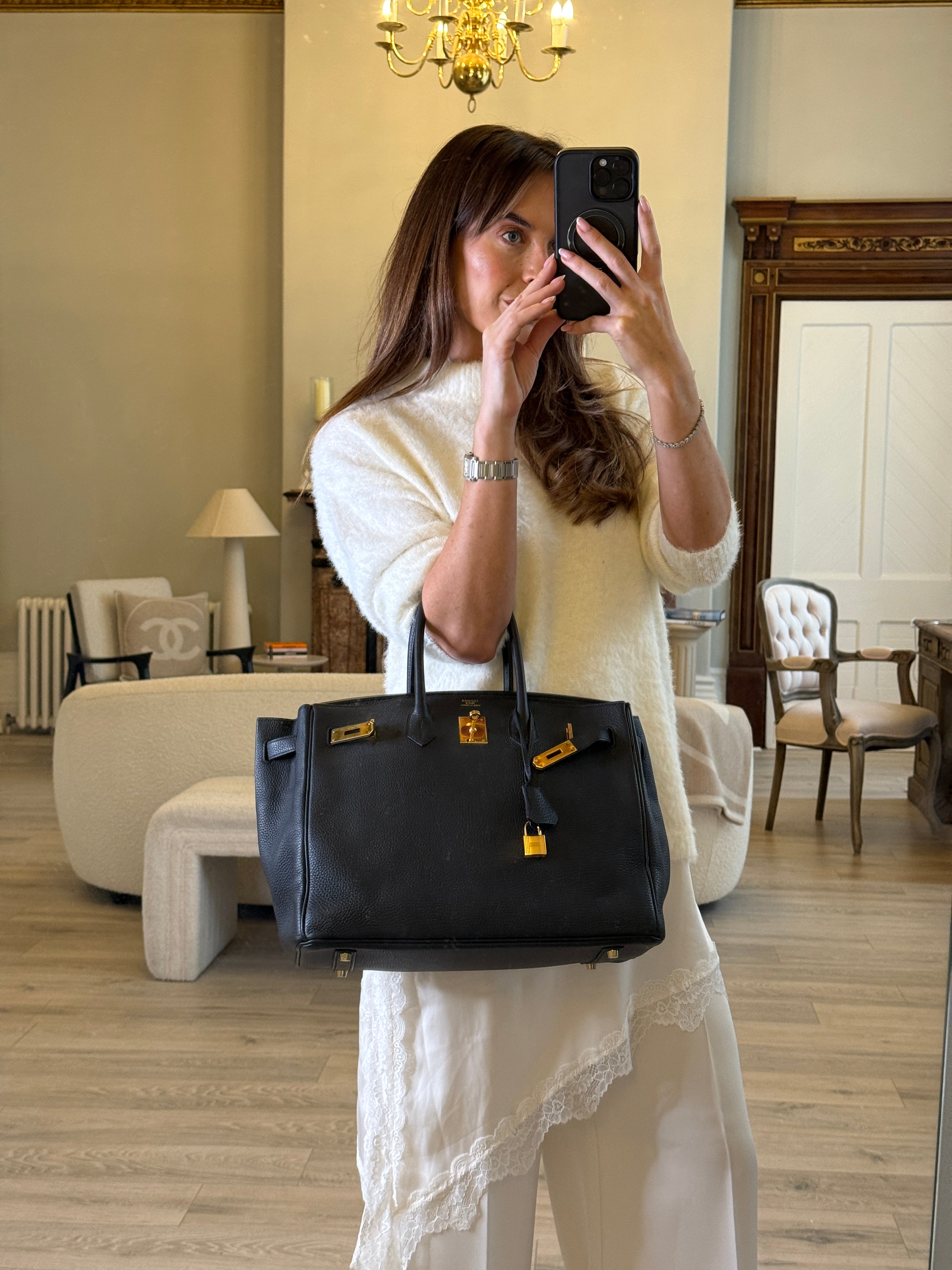 Hermès Birkin 35 Black Togo Leather With Gold Hardware. Excellent condition. Authentic and preloved.