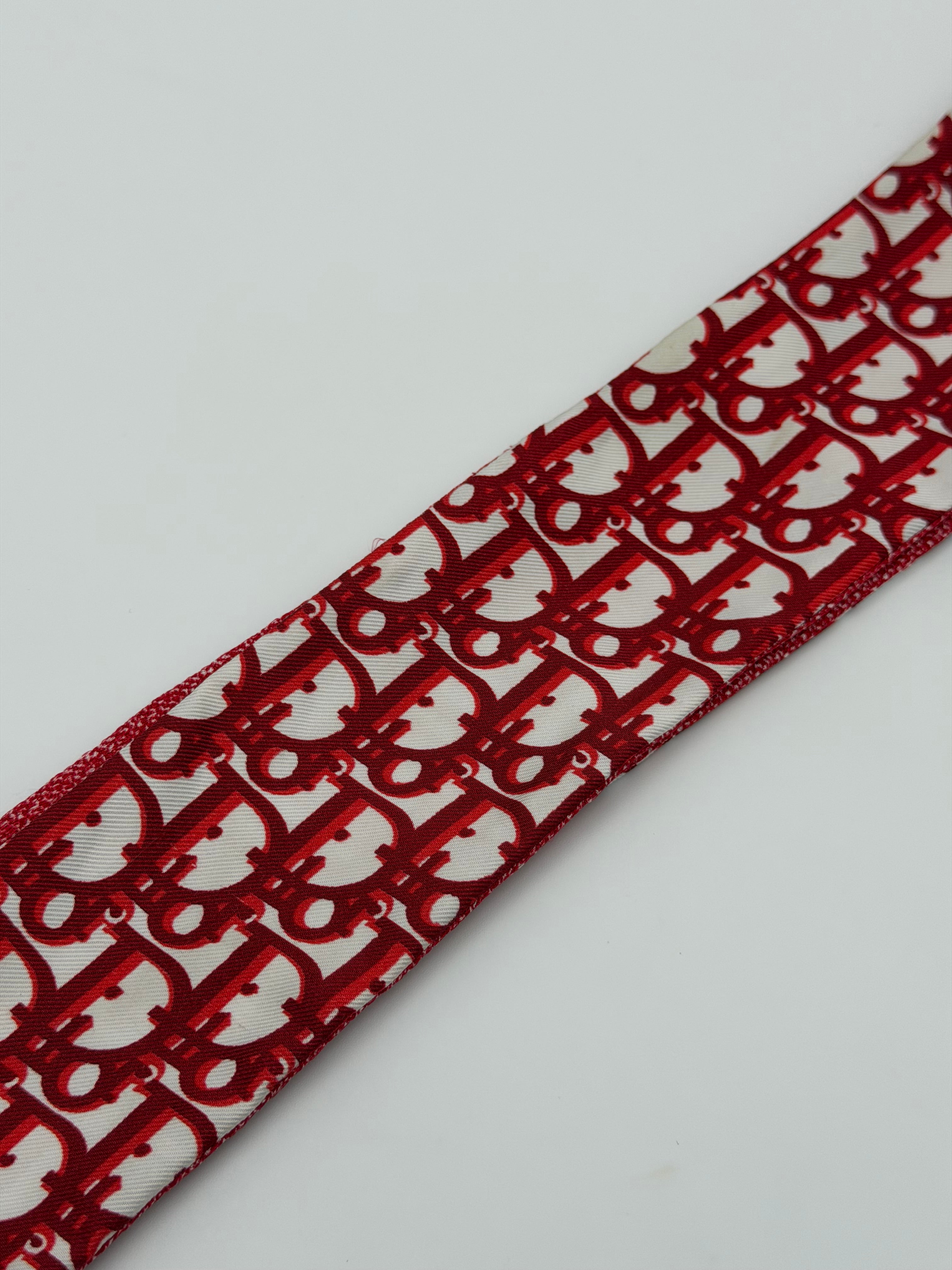 Christian Dior Twilly In Red And White Silk