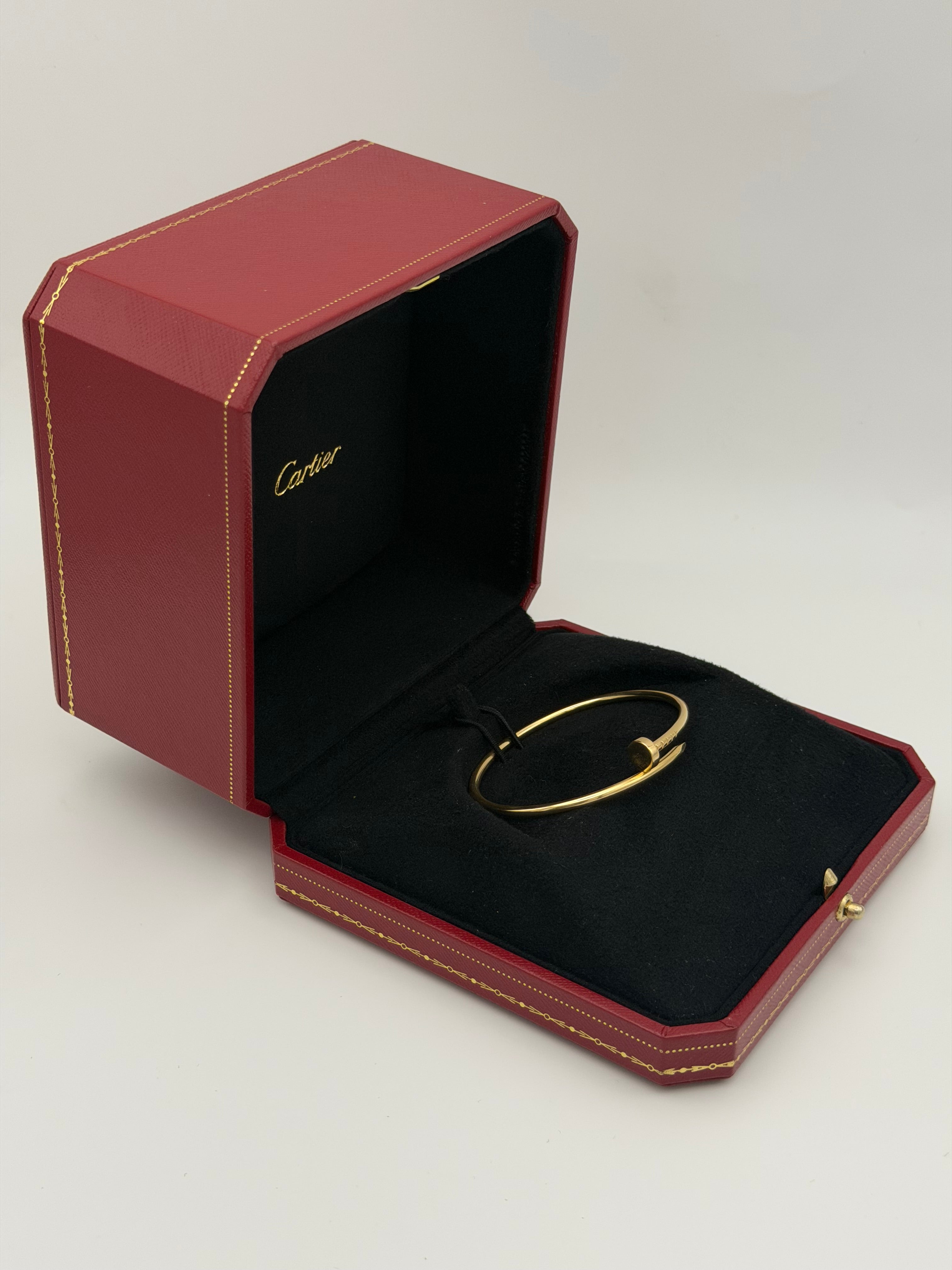 Cartier Love Bracelet in Rose Gold Classic Model
Pre Loved & Authentic
Insured next day delivery
Verified By Luxe Cheshire.