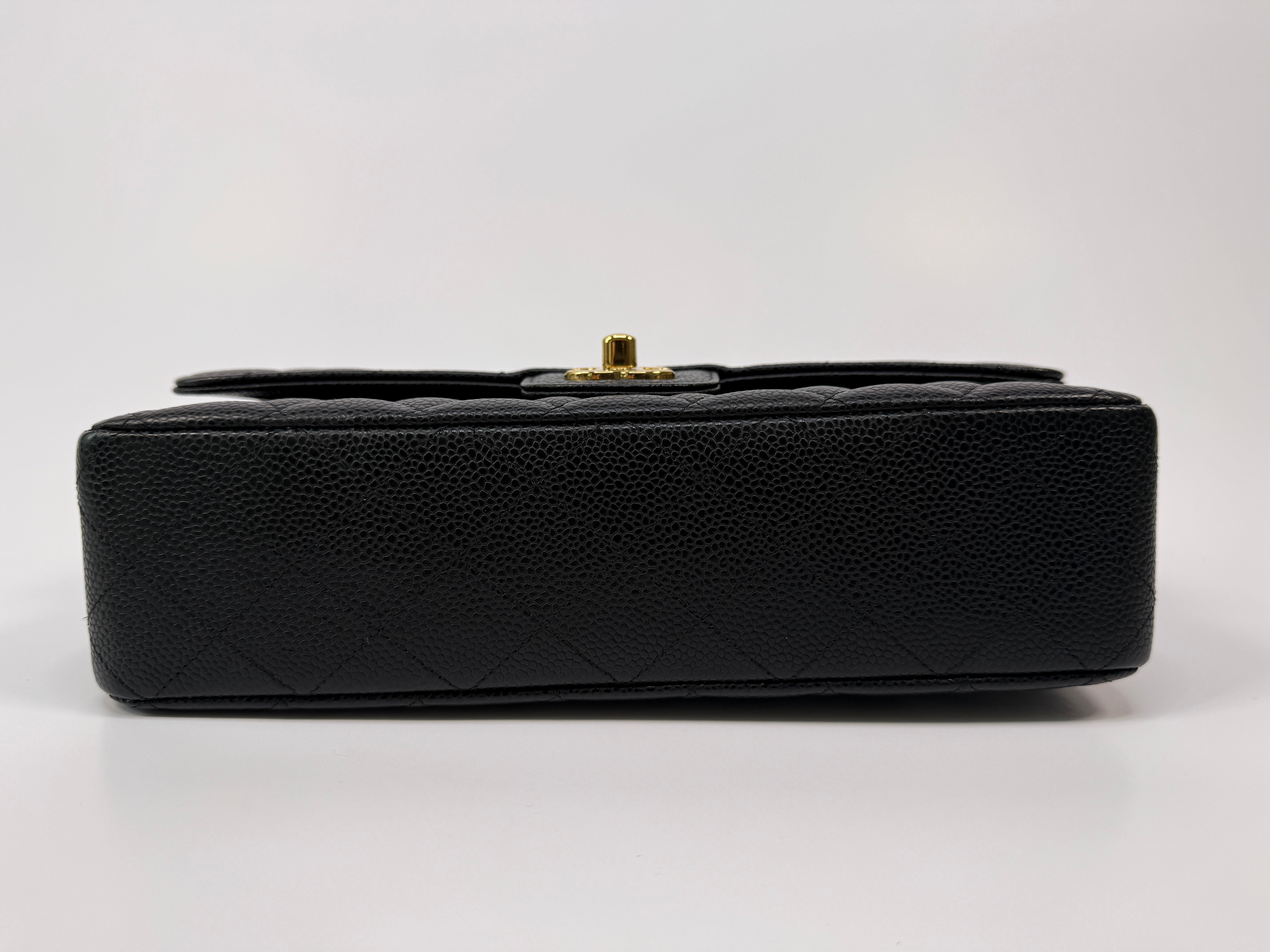 Chanel Medium Classic Double Flap Black Caviar With GHW