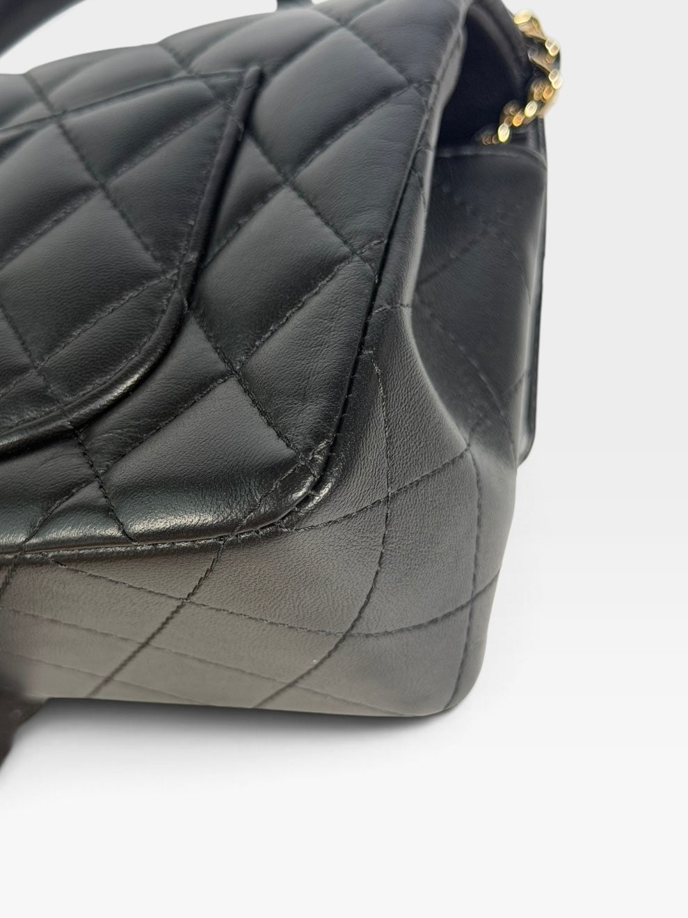 *Luxe Top Pick* Chanel Mini Rectangle Top Handle In Black Lambskin With Gold Hardware, authentic and pre loved in excellent condition, 100% guarantee
