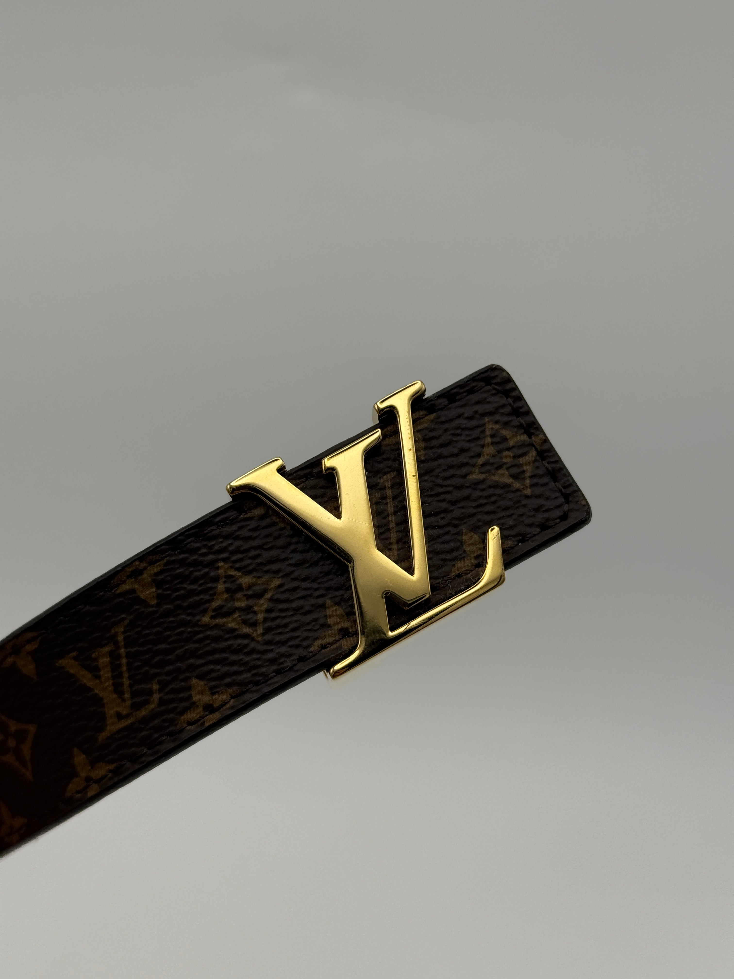 Louis Vuitton Belt (Size 85/34)