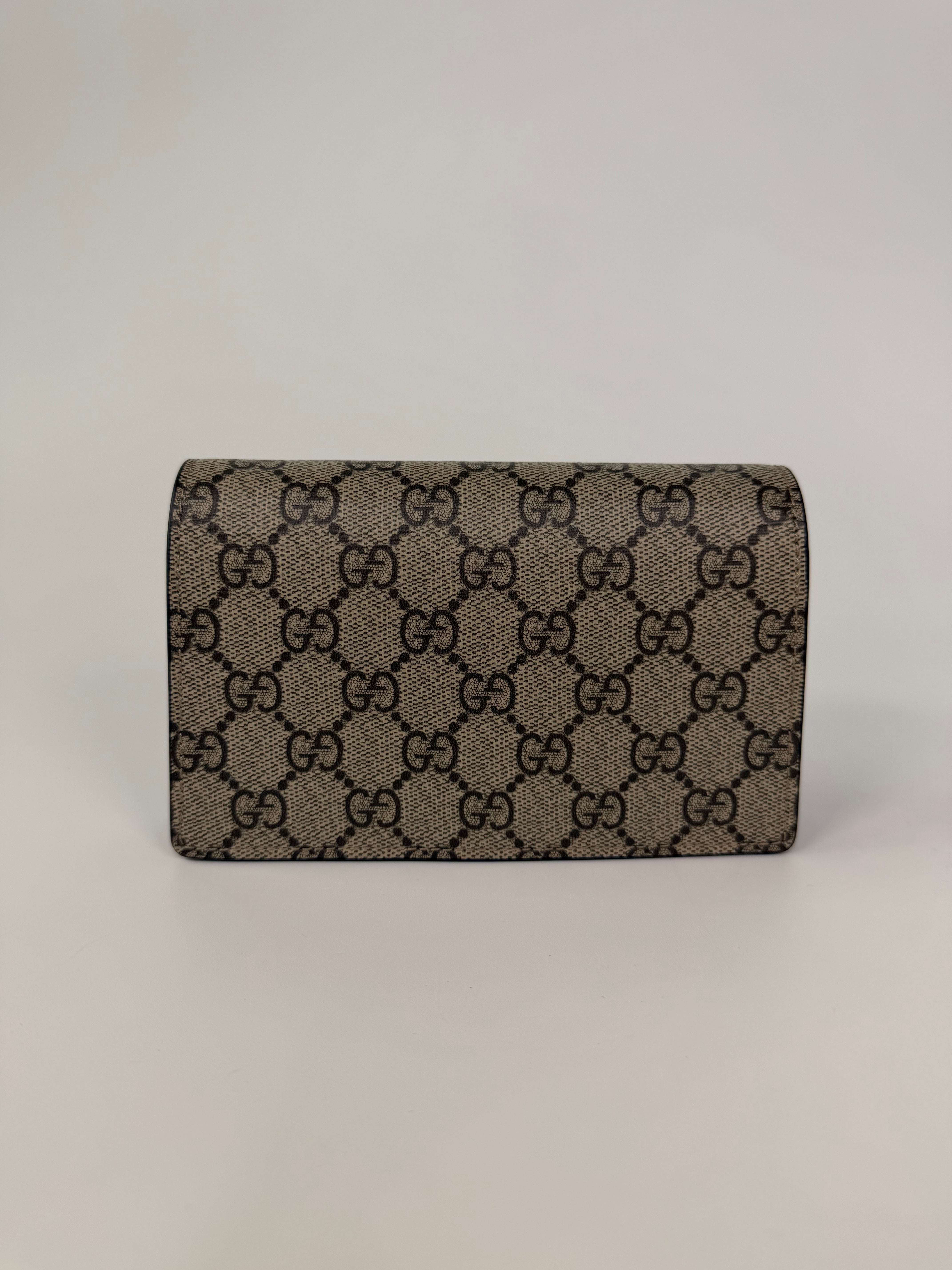 Gucci Super Mini GG Dionysus Canvas Wallet On Chain. Authentic an d preloved in excellent condition. Verified by Luxe Cheshire. 100% guarantee