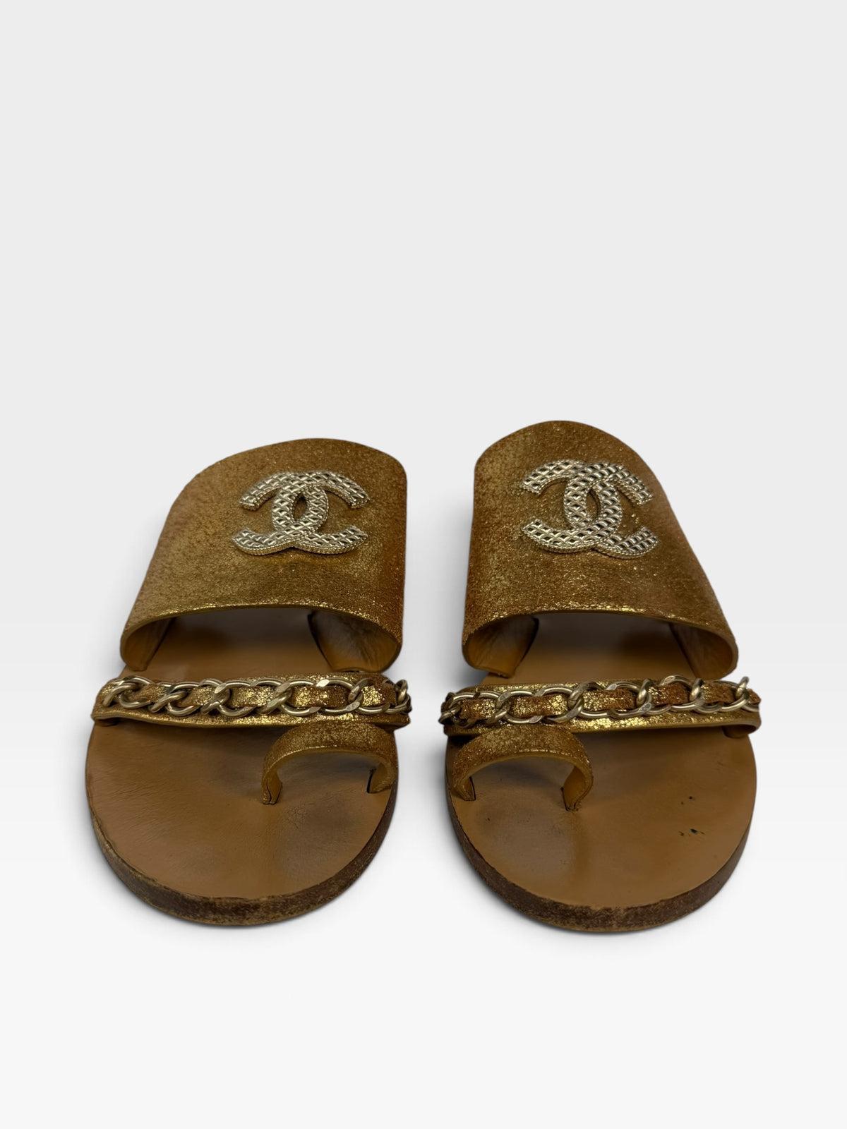 Chanel Sandals In Metallic Gold (Size 39.5/UK 6.5) 100% authentic and preloved in excellent condition
