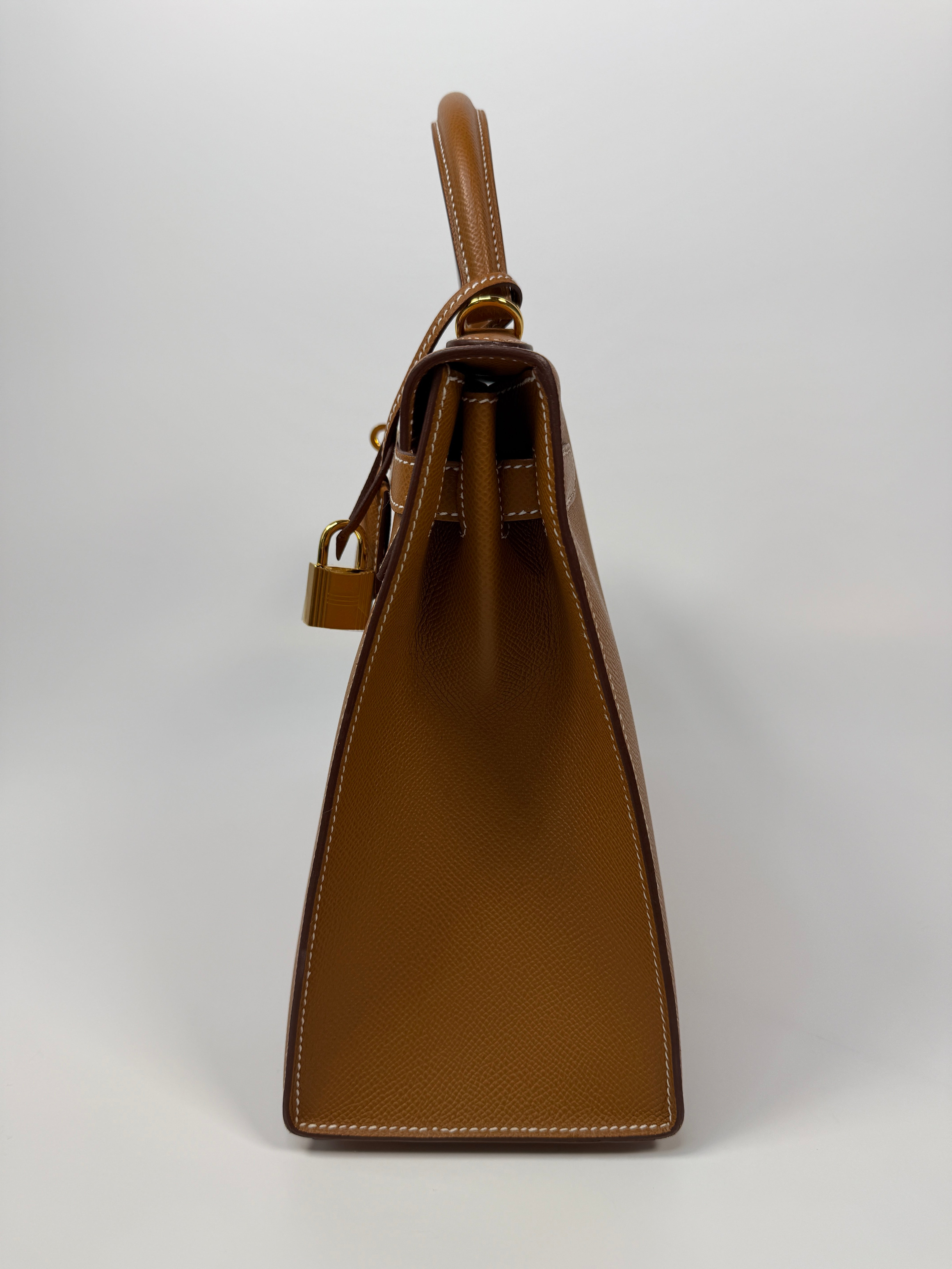 Authentic Pre Loved Hermès Kelly 32 Gold Sellier Epsom Leather With Gold Hardware Excellent Condition