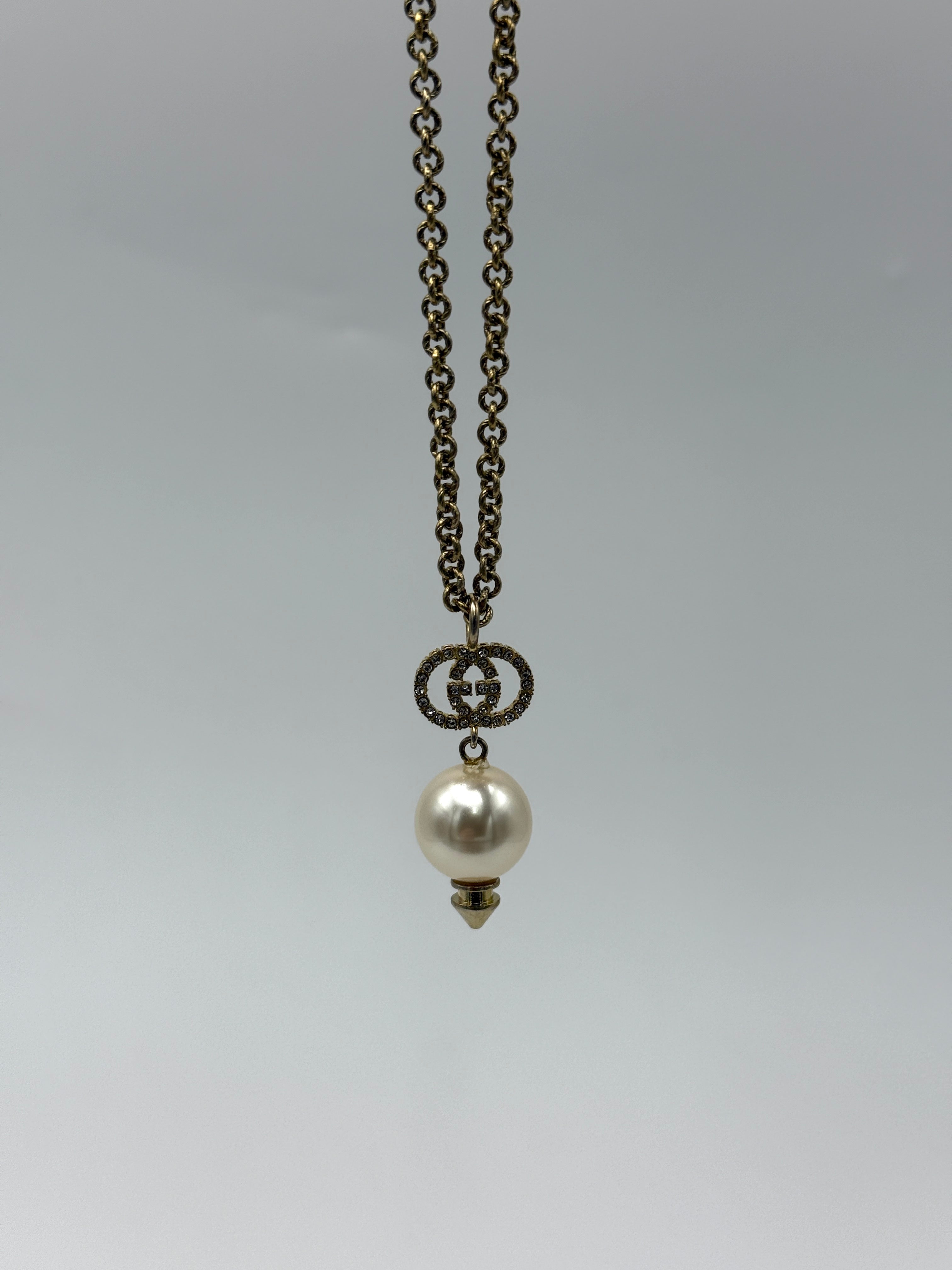 Gucci Interlocking G Pearl Necklace