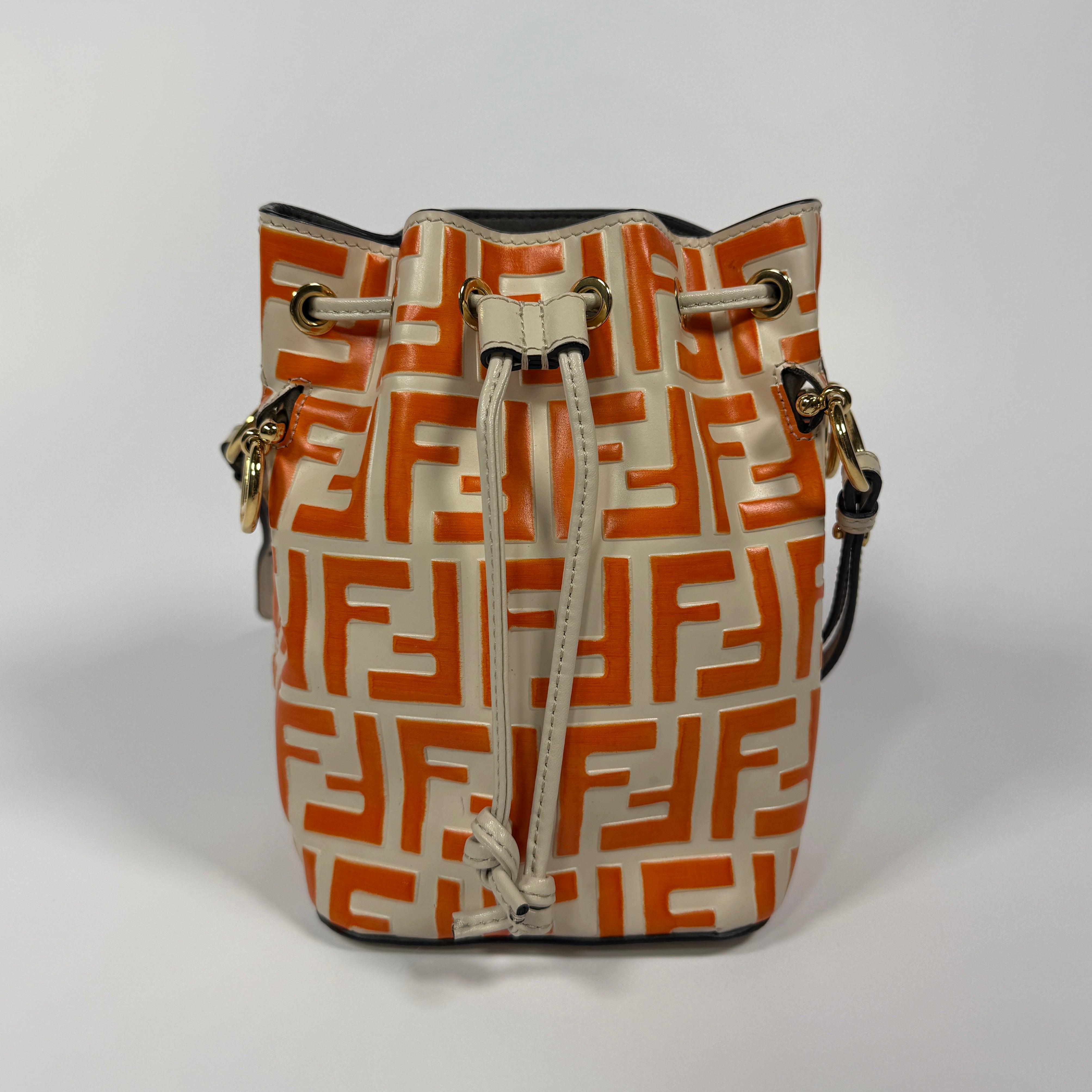 Authentic and pre loved Fendi Mini Mon Tresor Bucket Bag orange In Very Good Condition