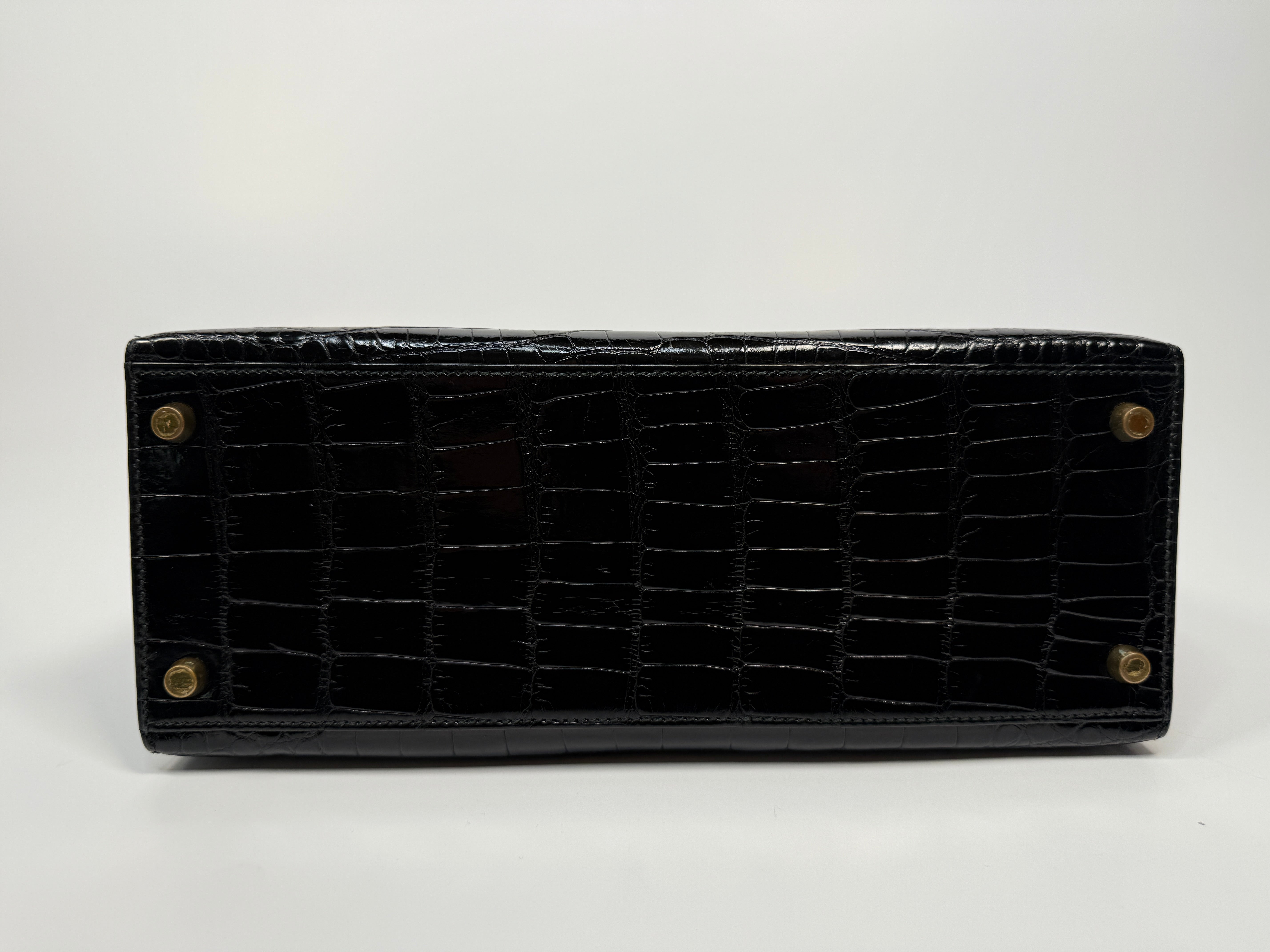 Hermès Vintage Kelly 28 In Shiny Black Crocodile With Gold Hardware Authentic