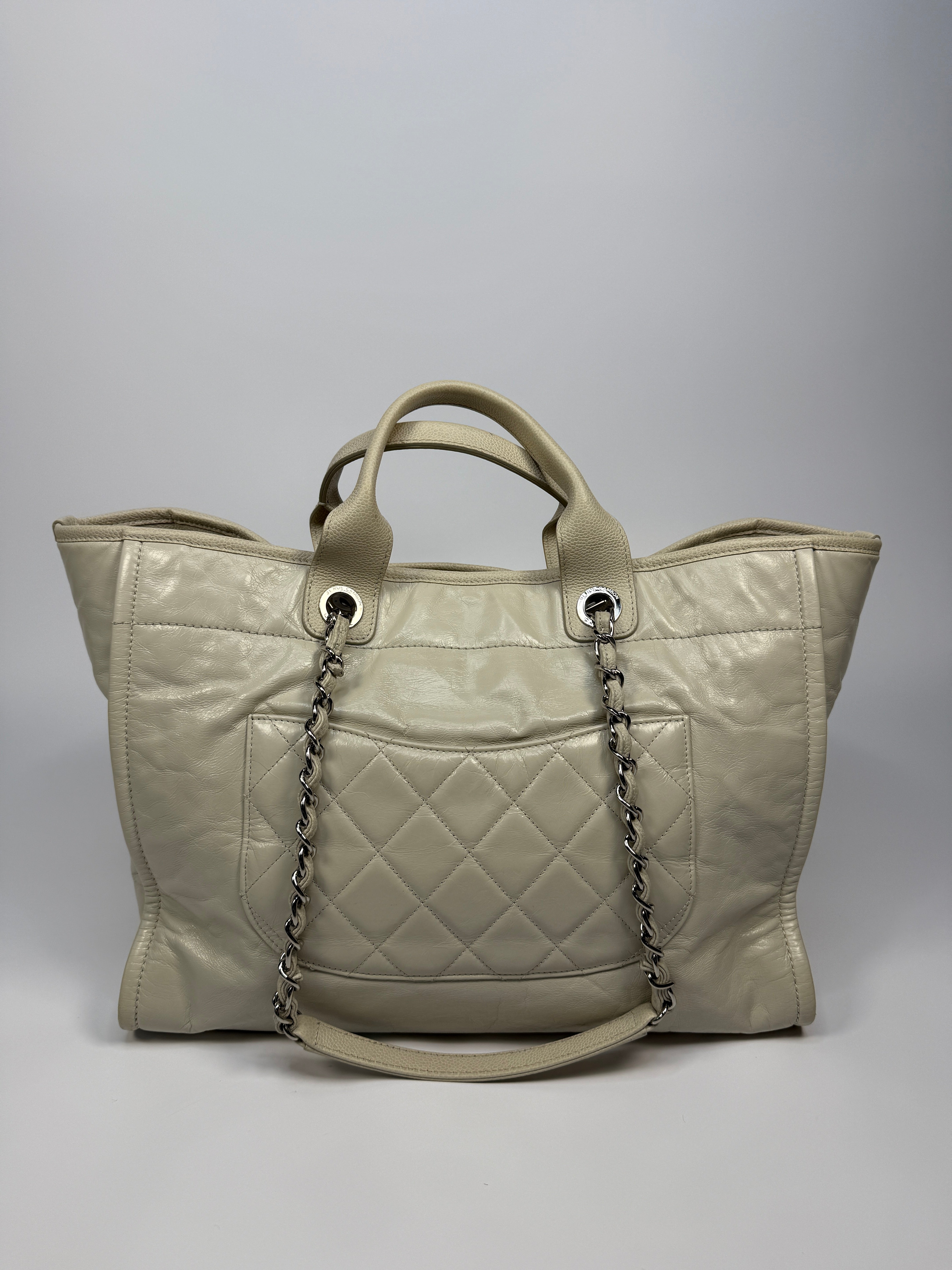Chanel Deauville Tote Bag
Pre Loved & Authentic