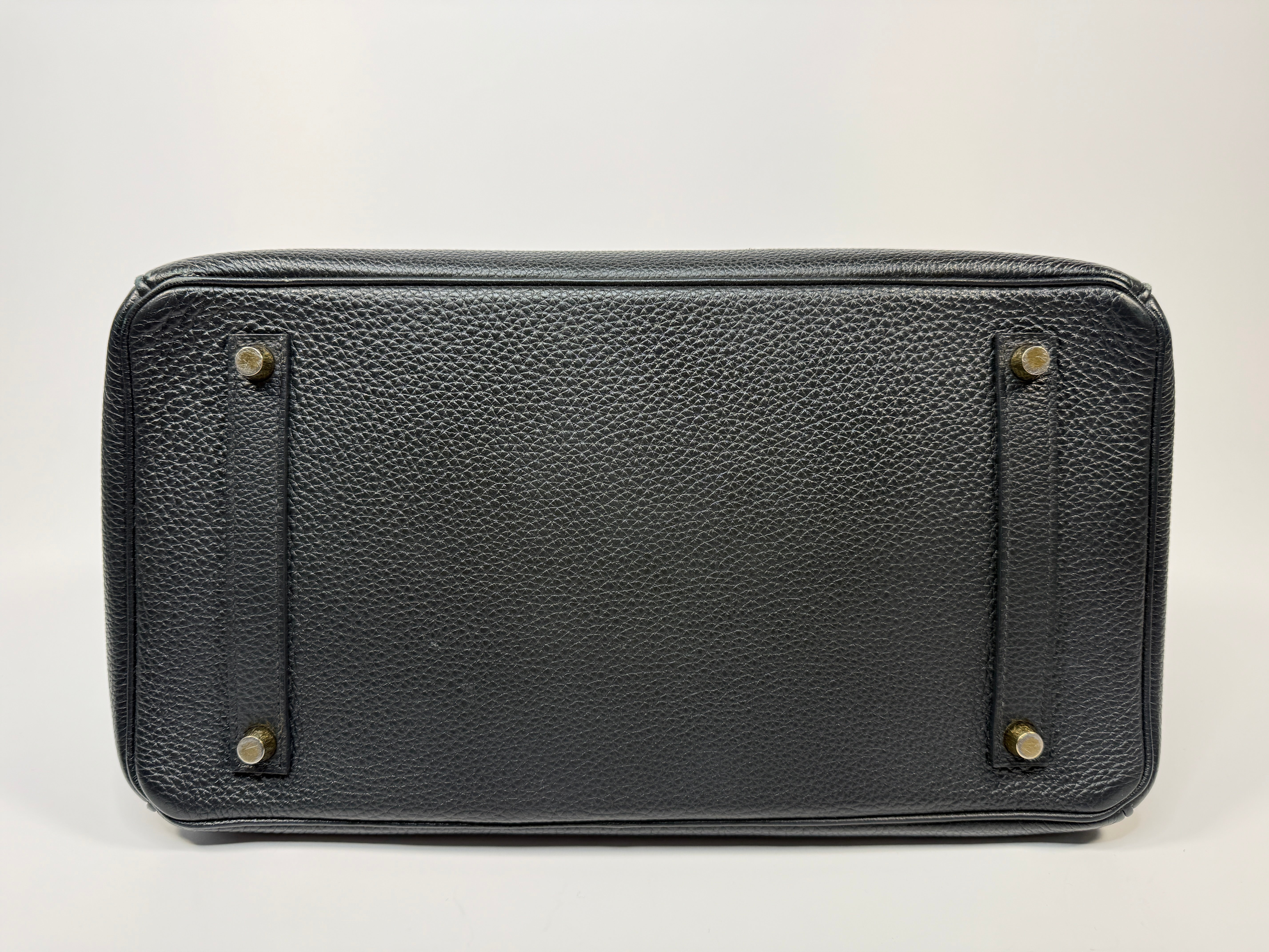 Hermès Birkin 35 Black Togo Leather With Gold Hardware. Authentic and preloved. Very Good Condition.