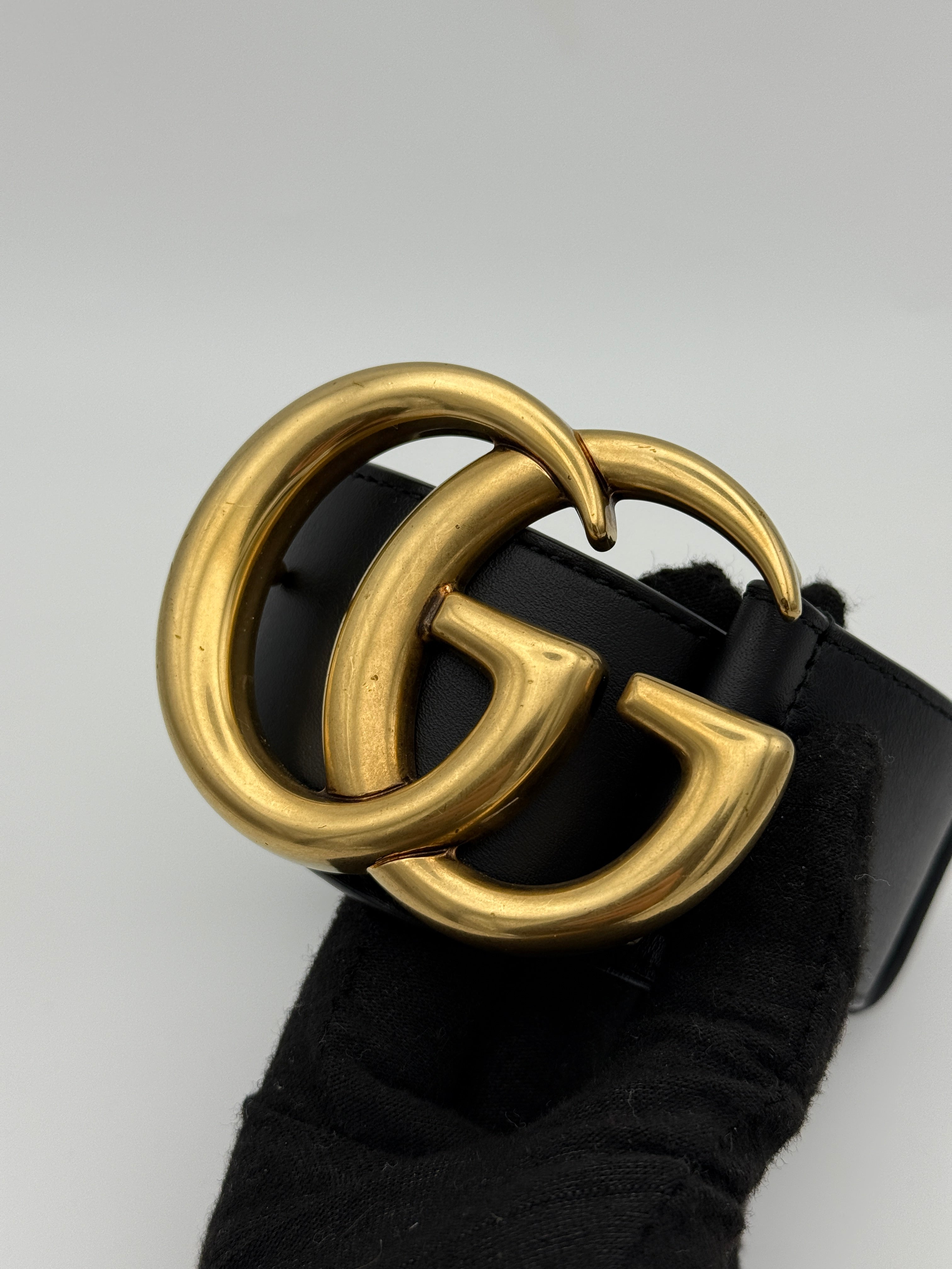 Gucci GG Marmont Belt Black Leather Gold buckle Authentic and preloved