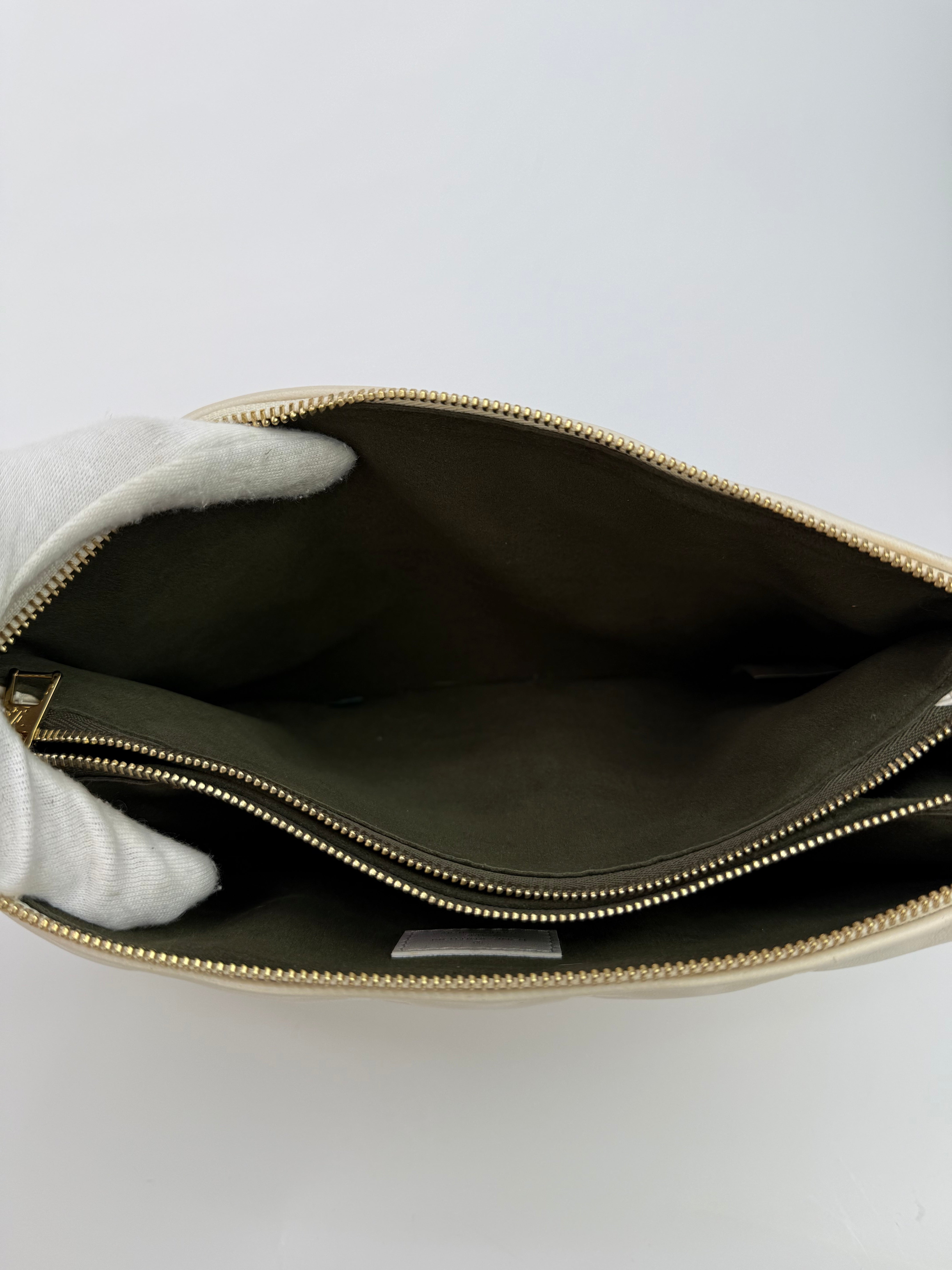 Louis Vuitton Coussin PM Bag