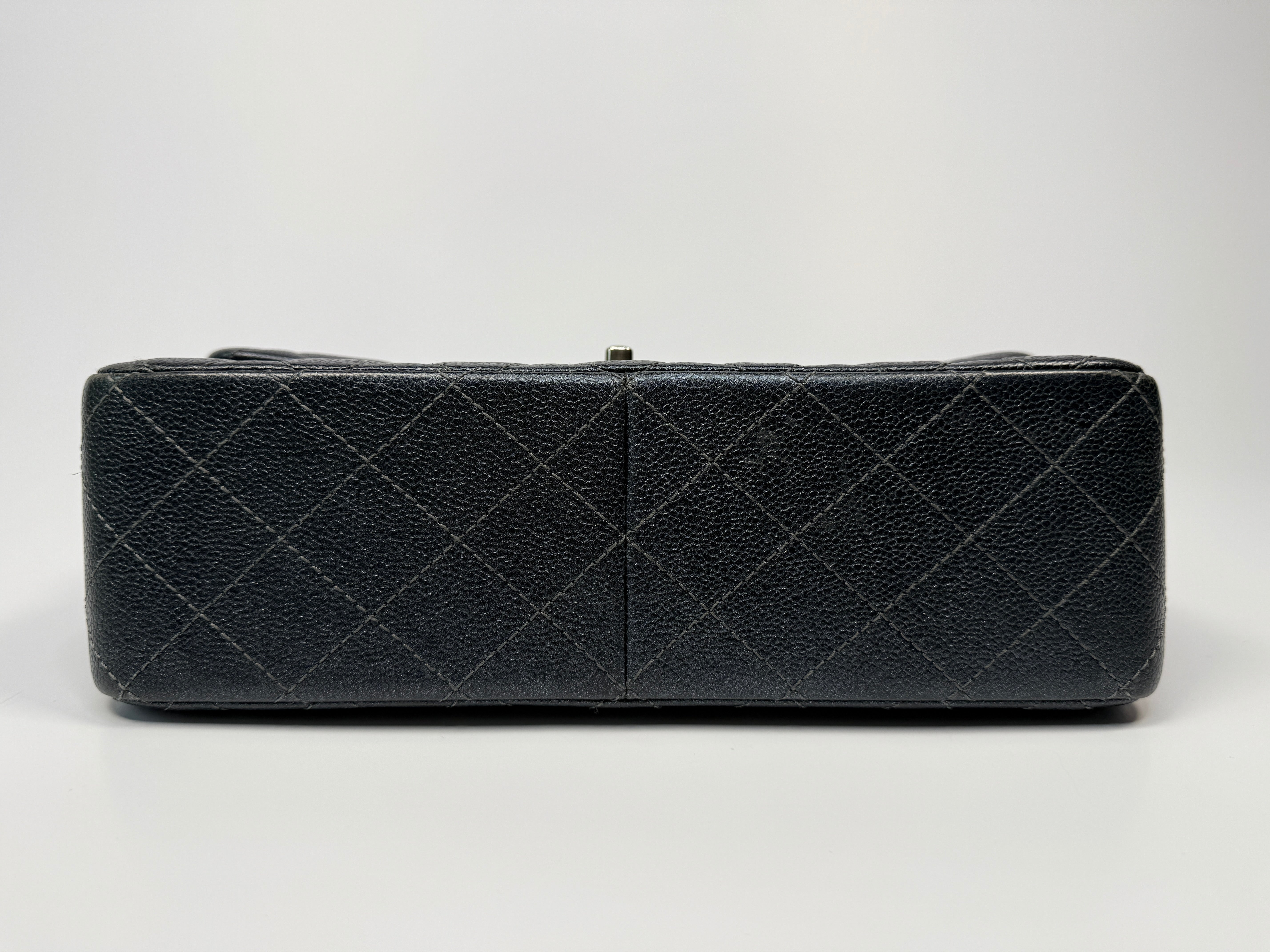 Chanel Jumbo Gunmetal Metallic Calfskin Leather With Ruthenium Hardware
Pre Loved & Authentic