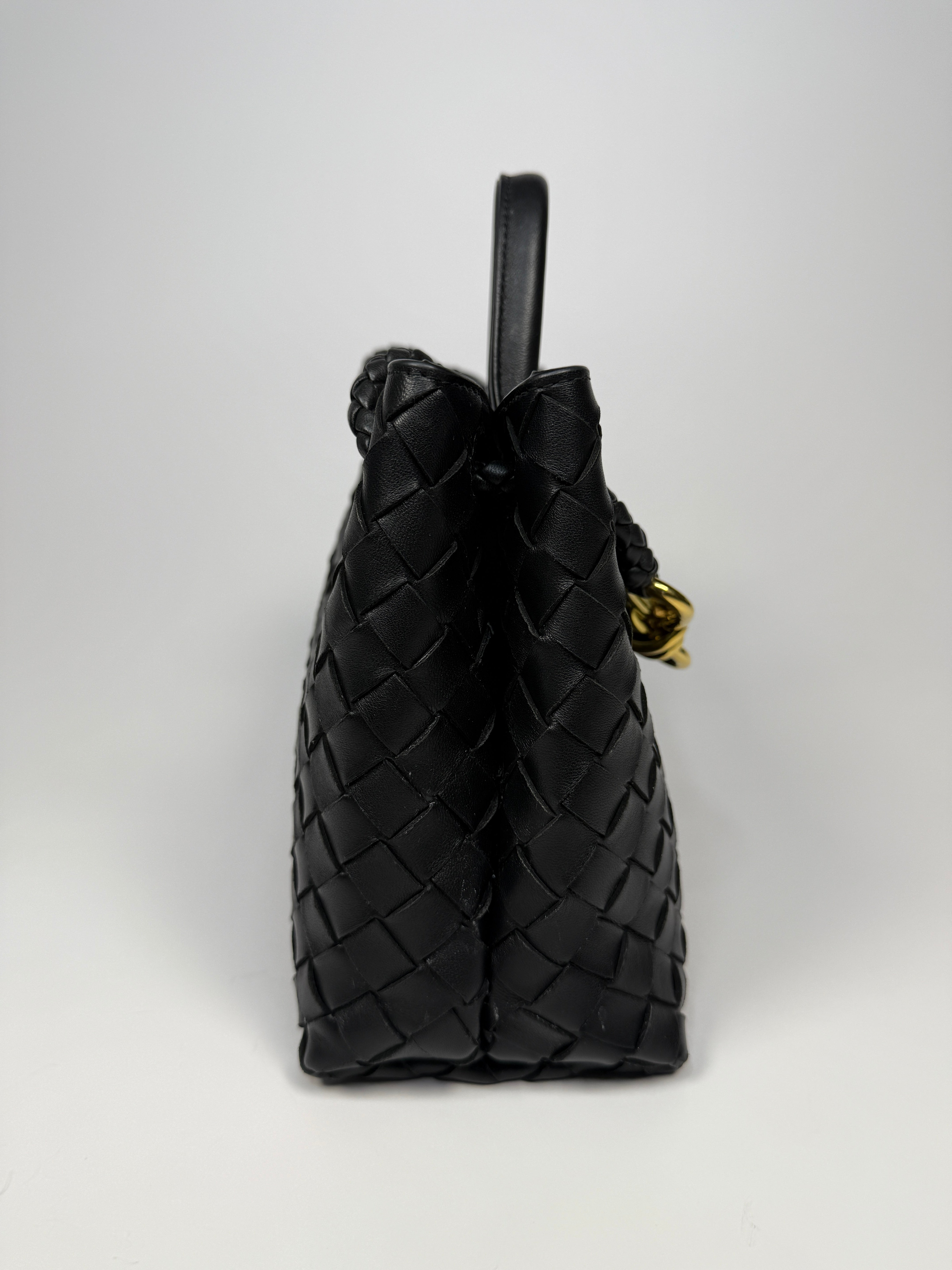 Bottega Veneta Small Andiamo Tote Bag In Black leather With Gold Hardware. Excellent condition. Authentic and preloved.