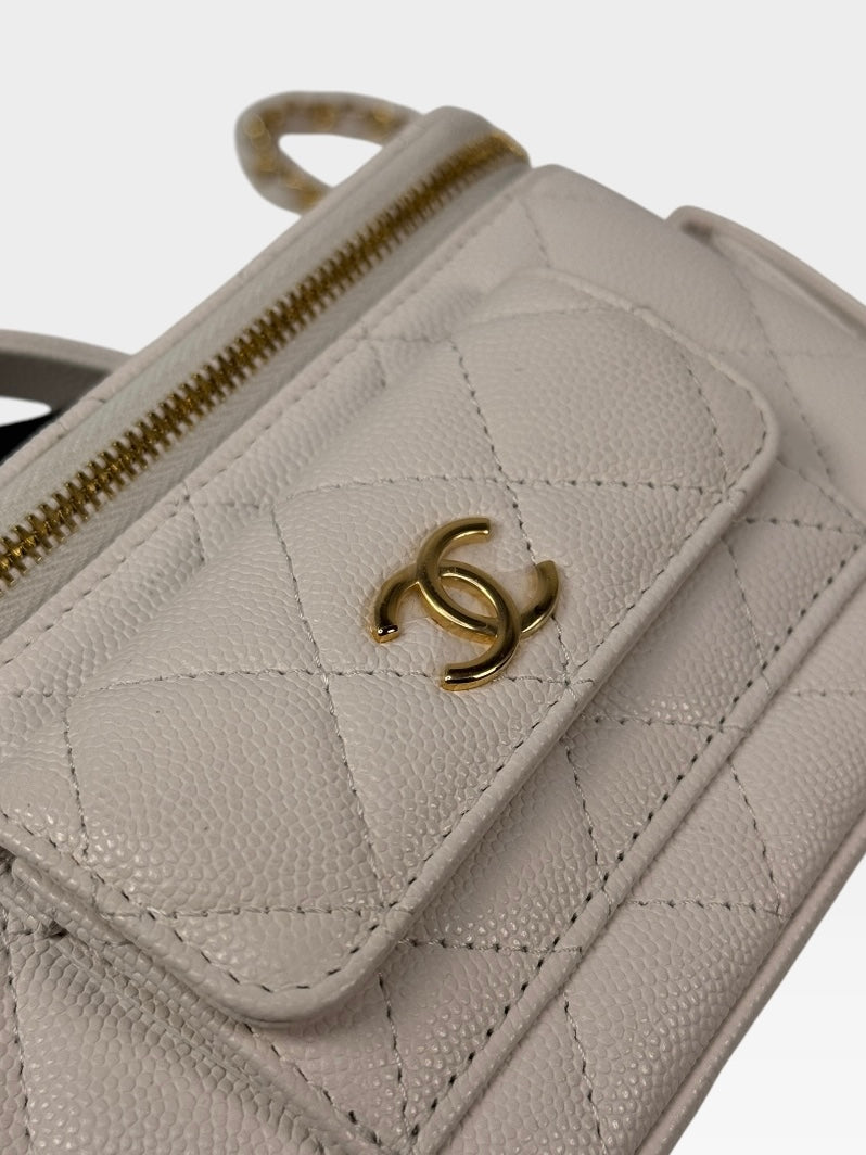 Chanel Vanity Top Handle Multi Pockets In White Caviar Leather With Gold Hardware. 100% authentic and preloved in excellent condition
