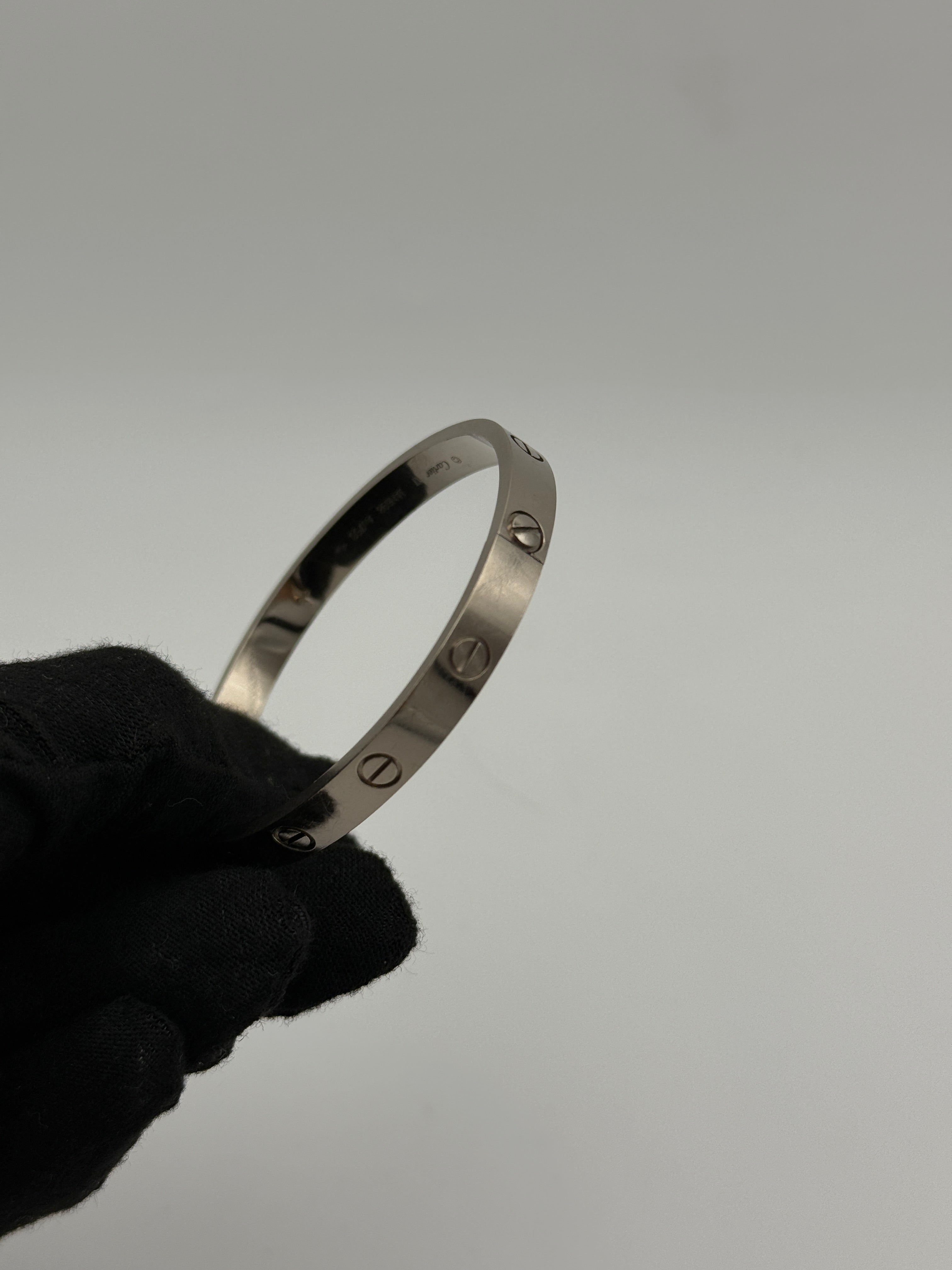 Cartier Love Bracelet in White Gold - Classic Model Authentic and preloved Excellent condition. 100% Authenticity gurantee