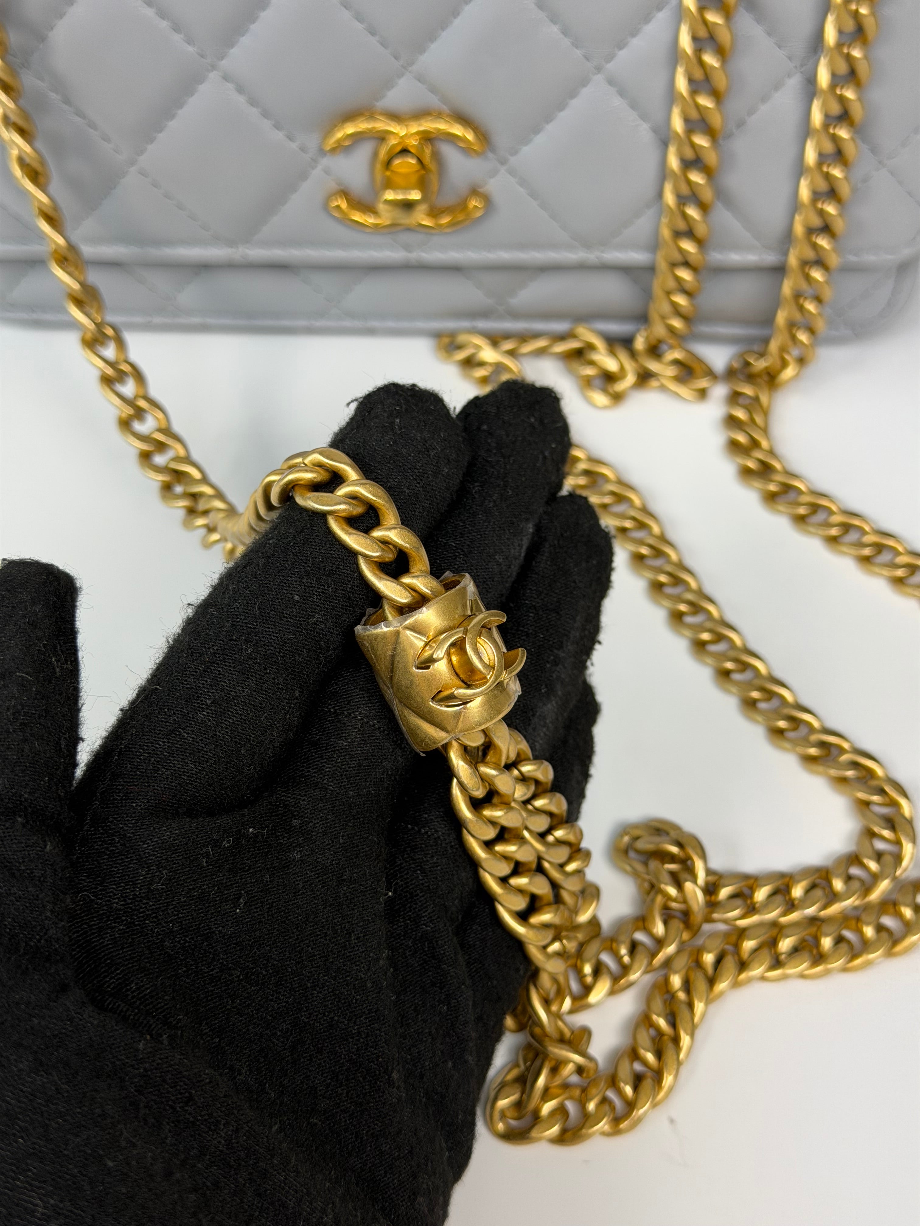 Chanel Pearl Crush Wallet On Chain In Grey Lambskin Leather With Gold Hardware