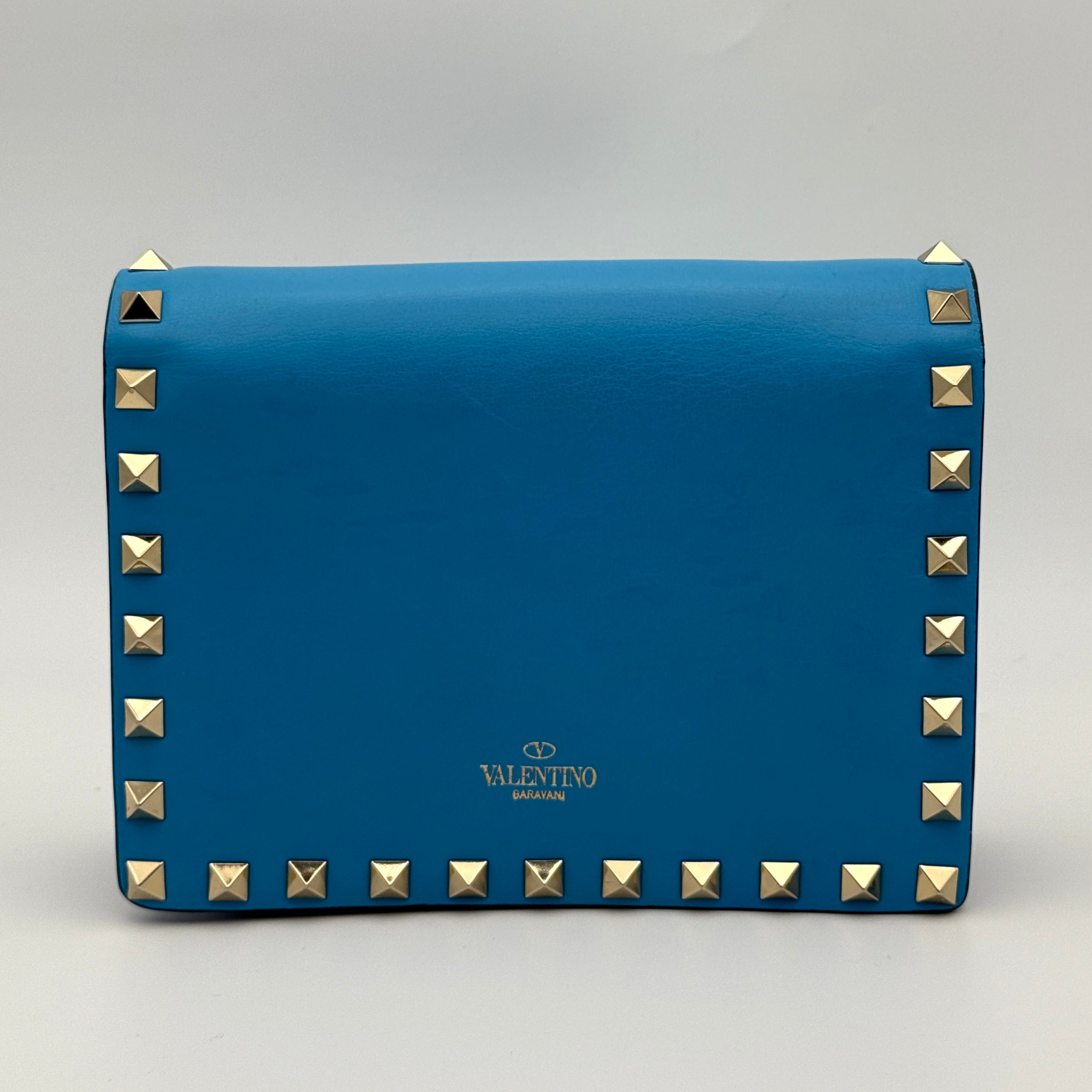 Valentino Rockstud Wallet On Chain