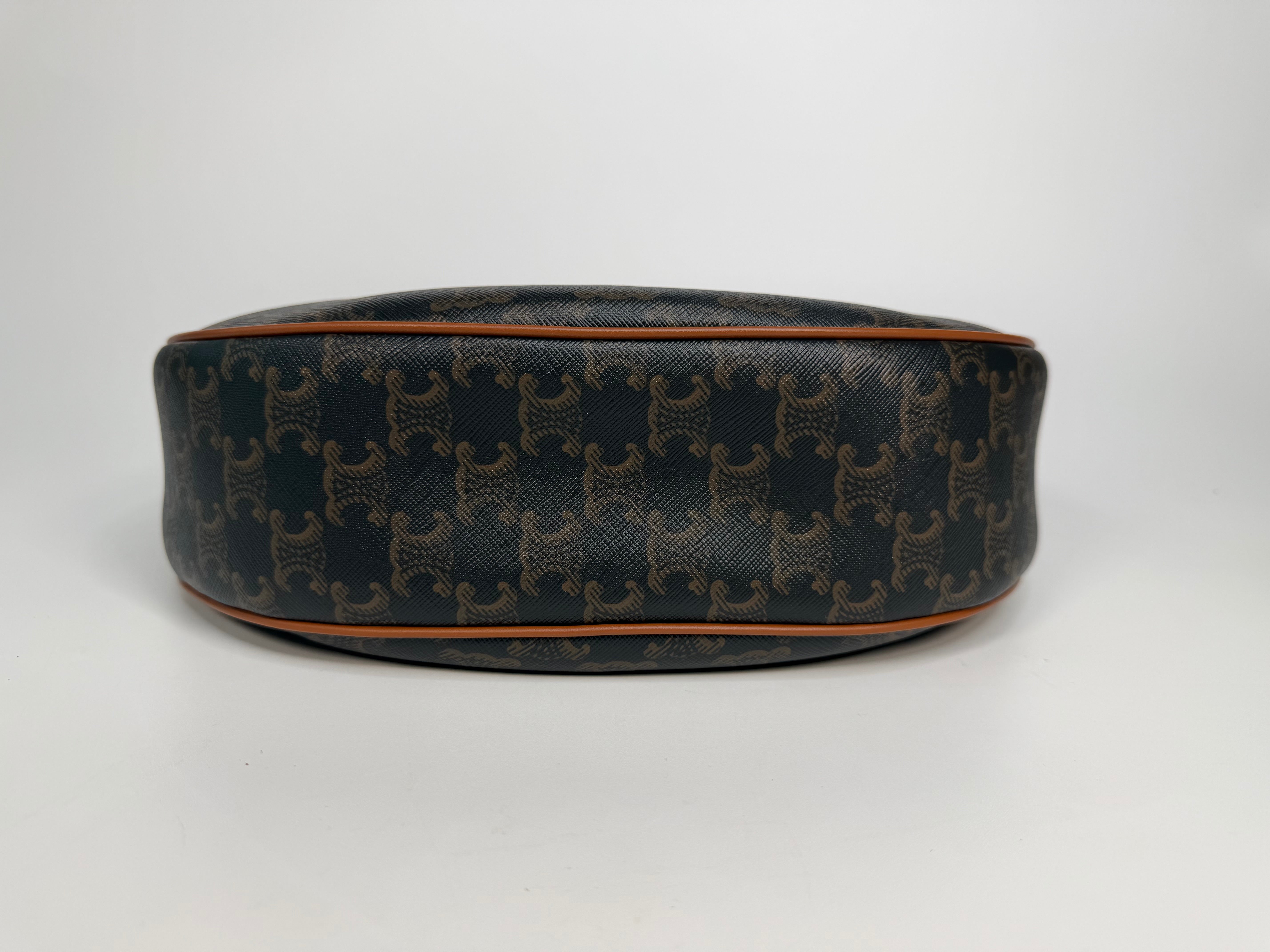 Celine Medium Heloise Triomphe Shoulder Bag. Authentic and preloved in excellent condition