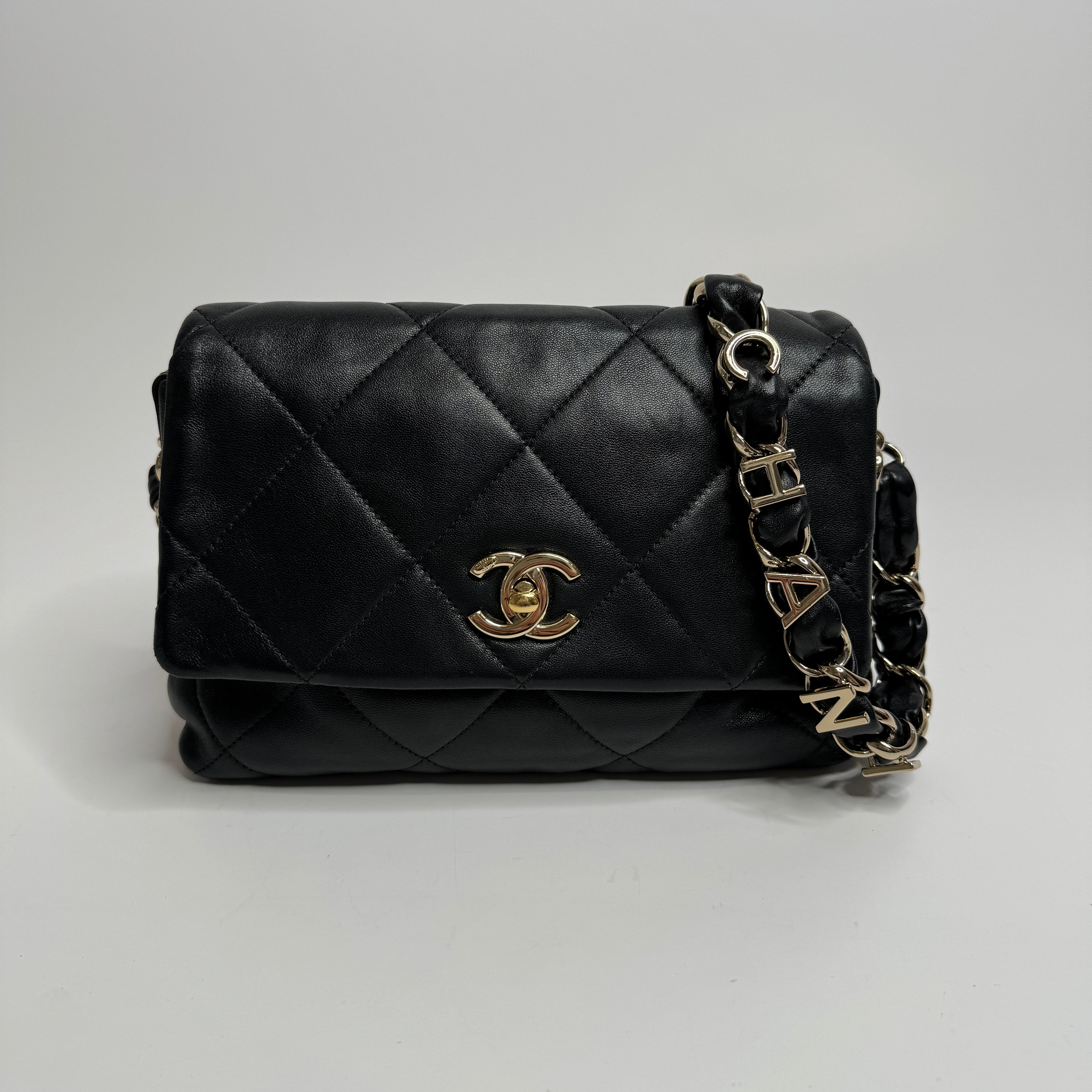Chanel chesterfield sales flap bag