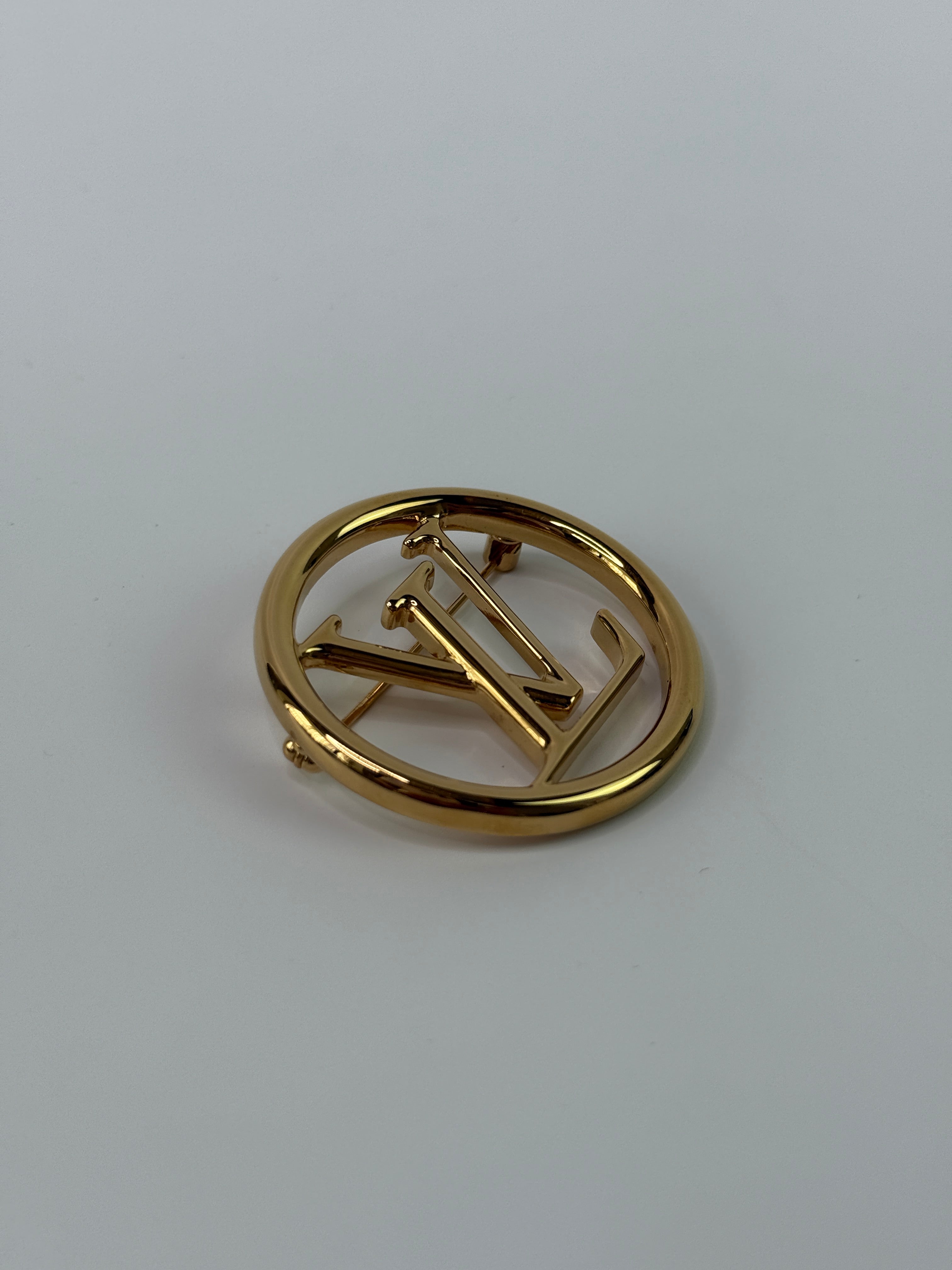 Louis Vuitton Embrace Poncho