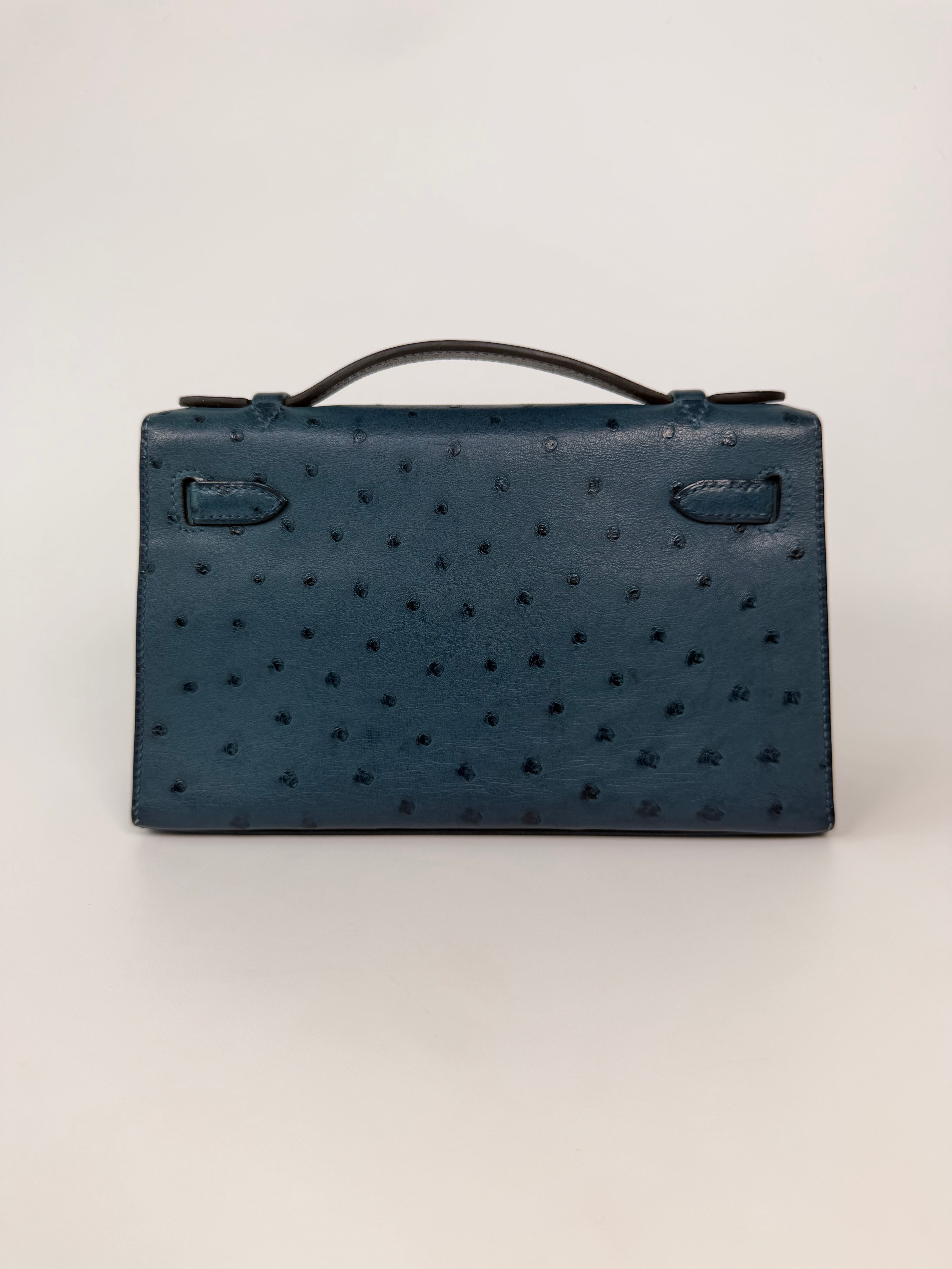 Hermés Kelly Pochette In Colvert Ostrich With Gold Hardware