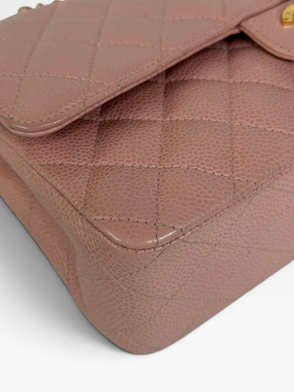 *RARE* Chanel Vintage Medium Classic Double Flap In Pink Caviar Leather With 24Kt Gold Hardware, authentic and preloved in overall excellent condition 100% guarantee.