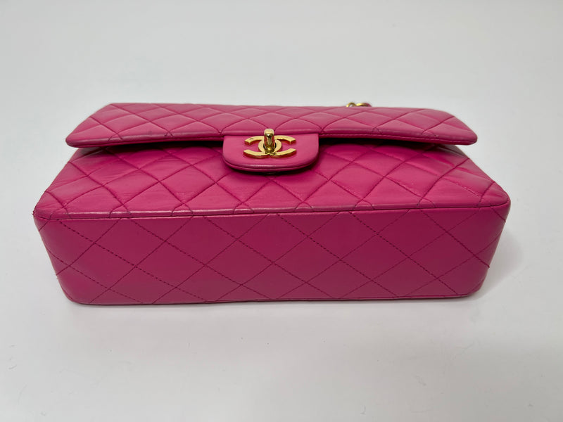Chanel Vintage Medium 2.55 Classic Flap In Fuchsia