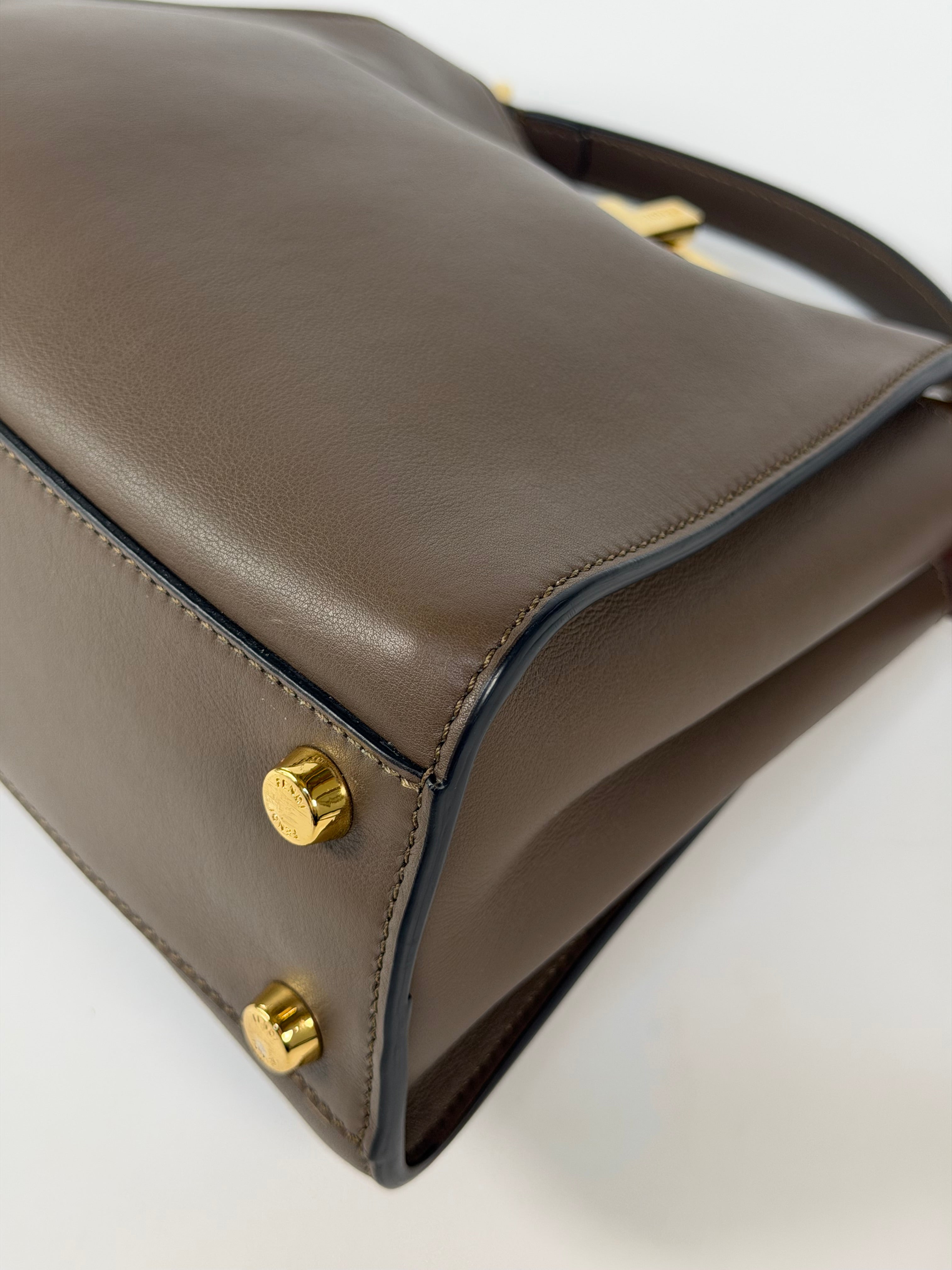 Fendi Small Peekaboo ISeeU Bag In Brown Calfskin Gold Hardware. 100% authentic and preloved in excellent condition.