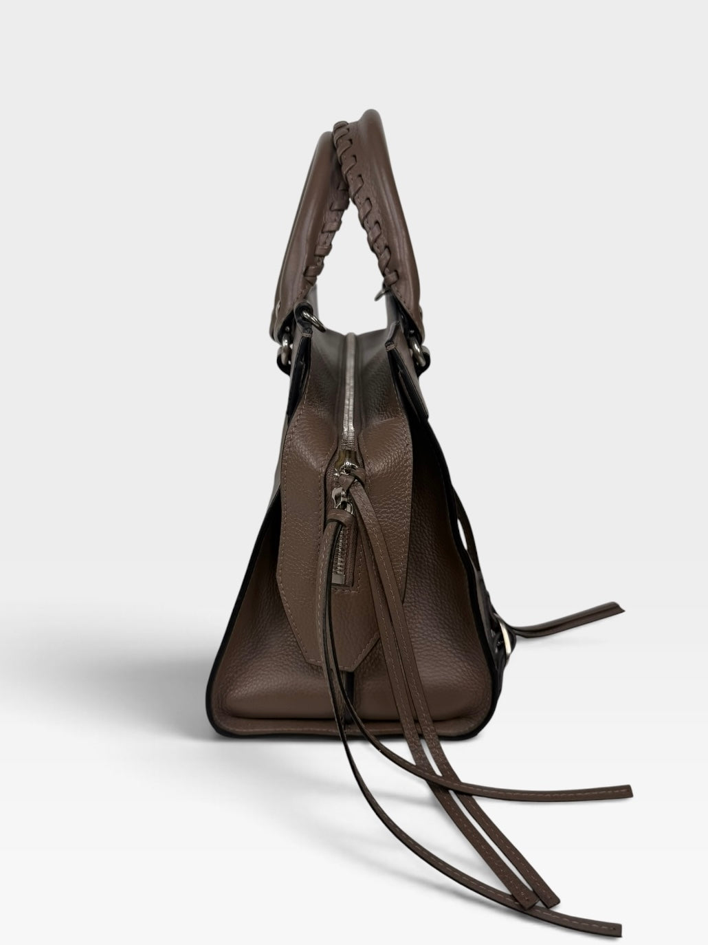 Balenciaga Large Neo Bag In Brown With Silver Hardware. 100% authentic and preloved in excellent condition