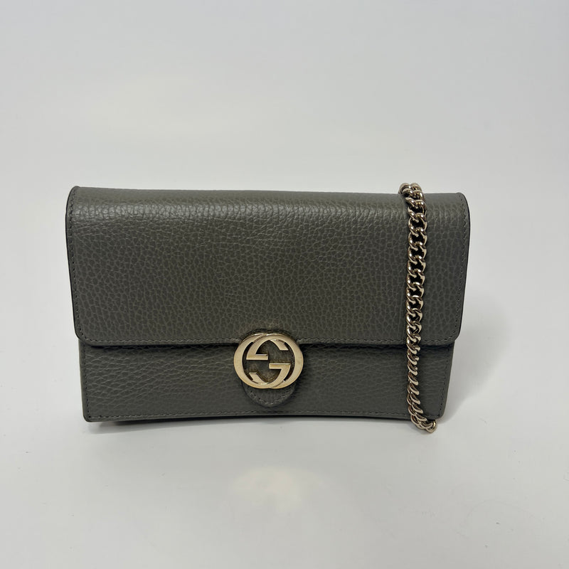Gucci Interlocking G Wallet On Chain