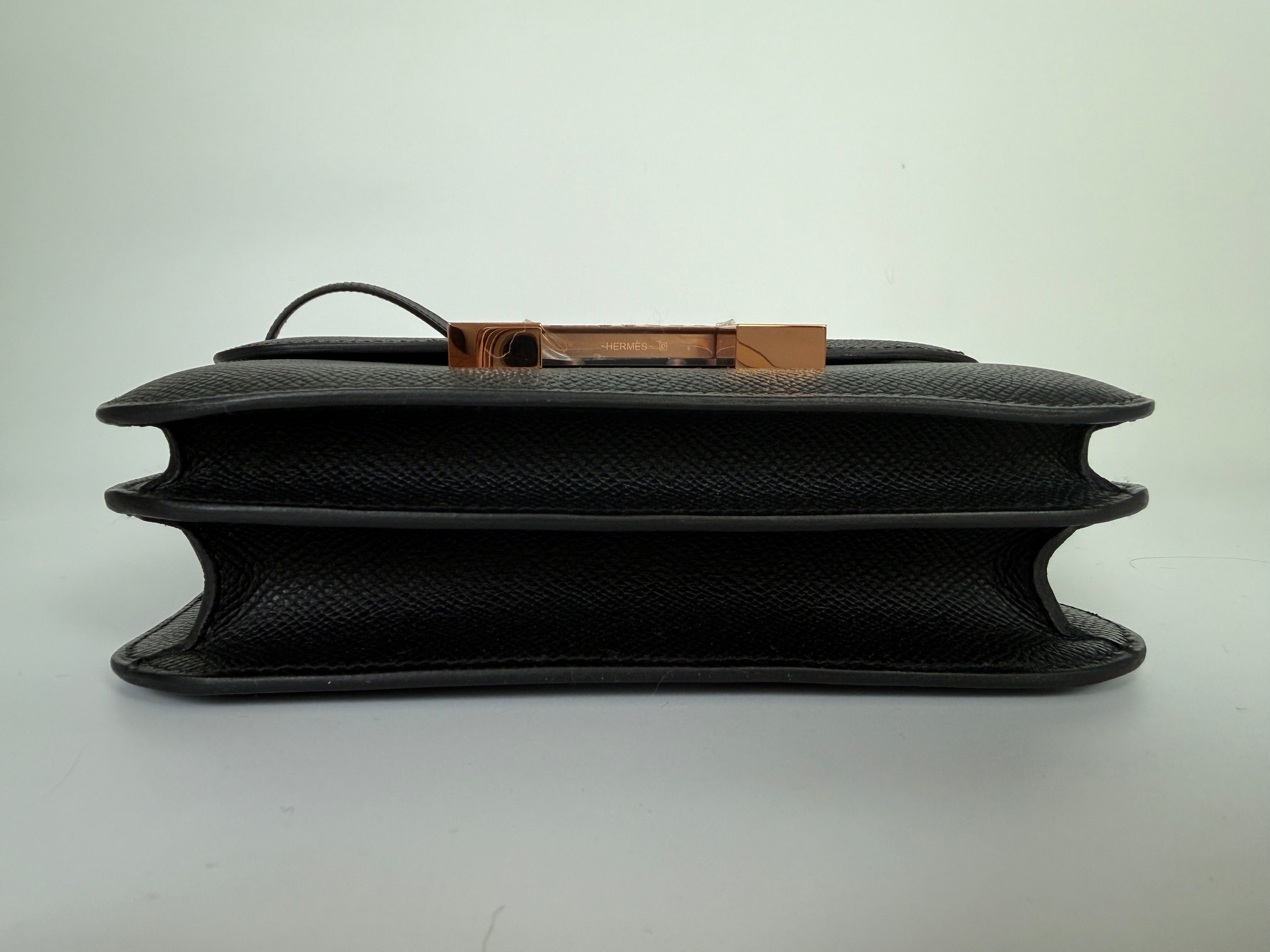 Hermès Constance 18 In Black Epsom Leather Rose Gold hardware
Authentic Pre Loved Verified by Luxe Cheshire Trusted Designer resale