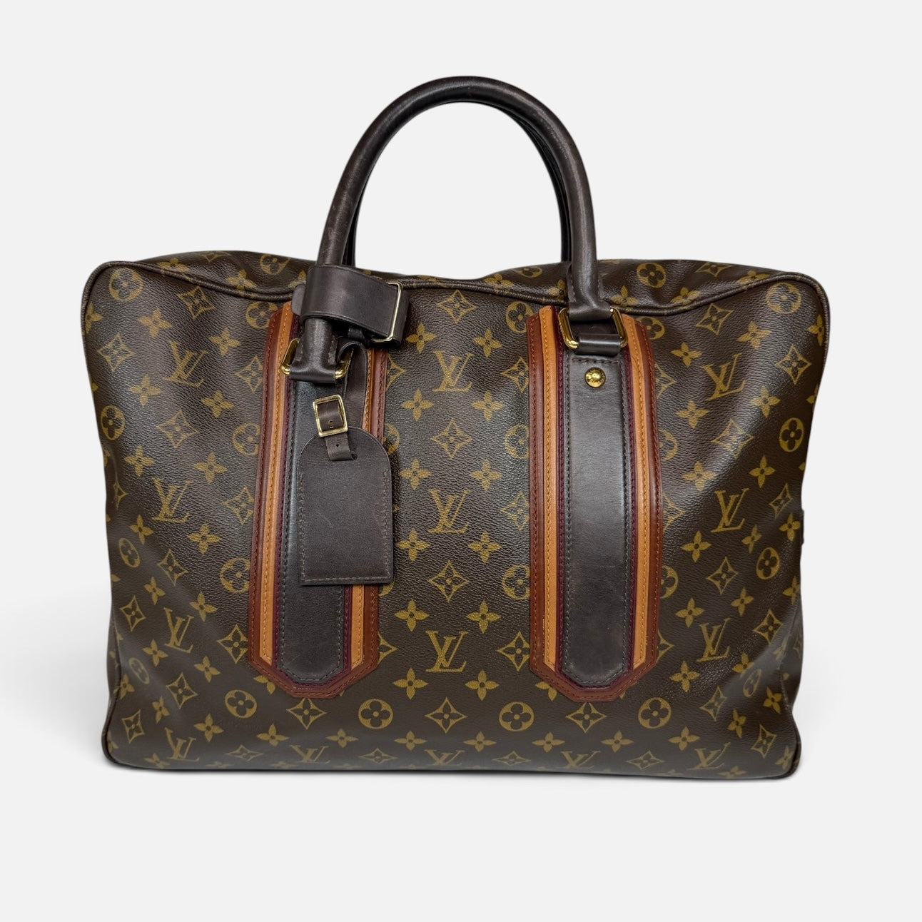 Louis Vuitton Poche Document Portfolio In Monogram Gold Hardware. Authentic and preloved in excellent condition. Verified by Luxe Cheshire. Insured next day delivery