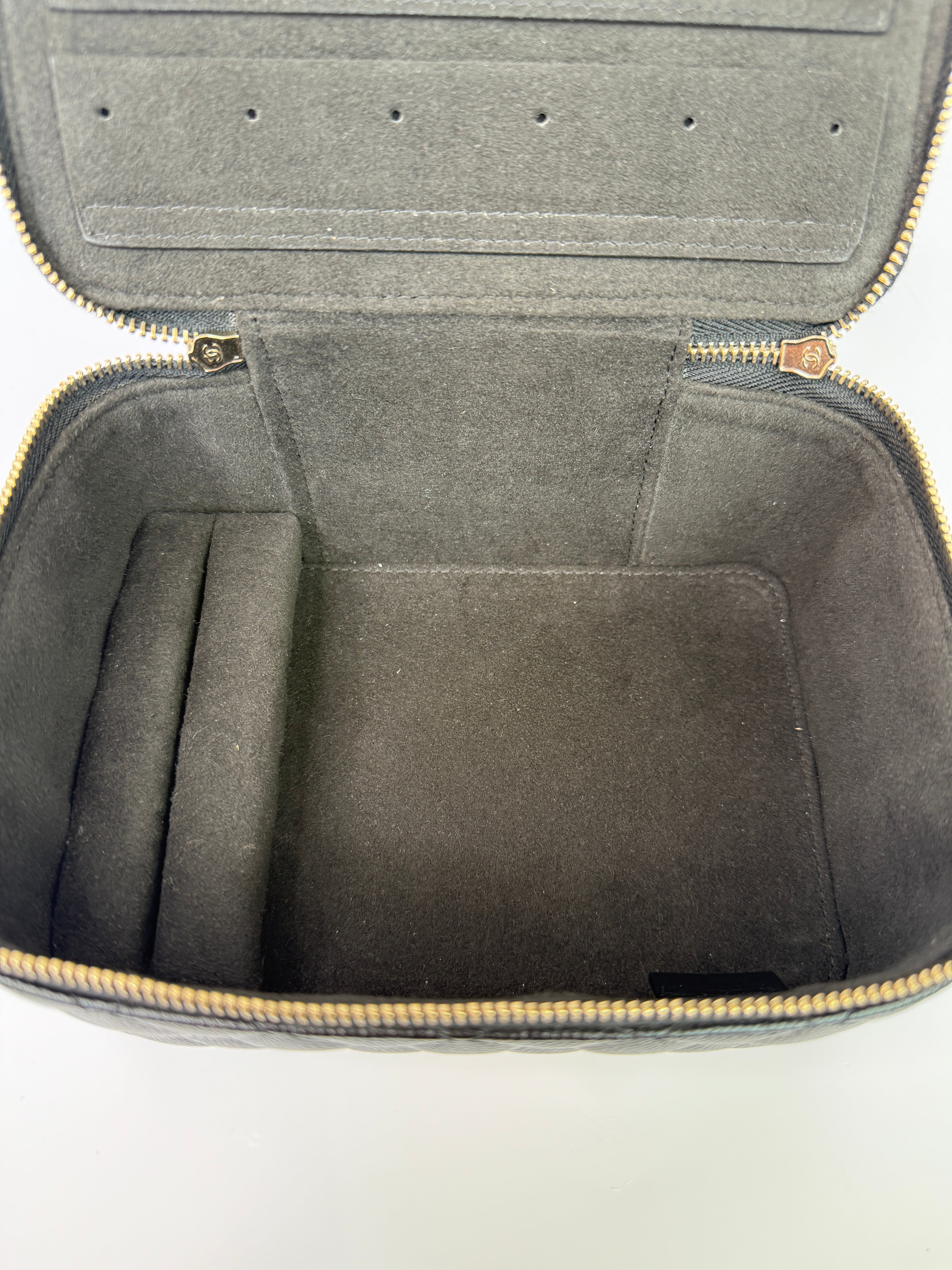 Chanel Vanity Case In Black Caviar Leather With Gold Hardware
Pre Loved & Authentic 