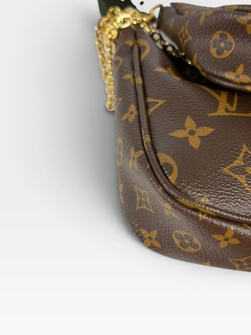 Louis Vuitton Multi Pochette In Monogram Canvas With Gold Hardware 100% authentic and preloved in excellent condition
