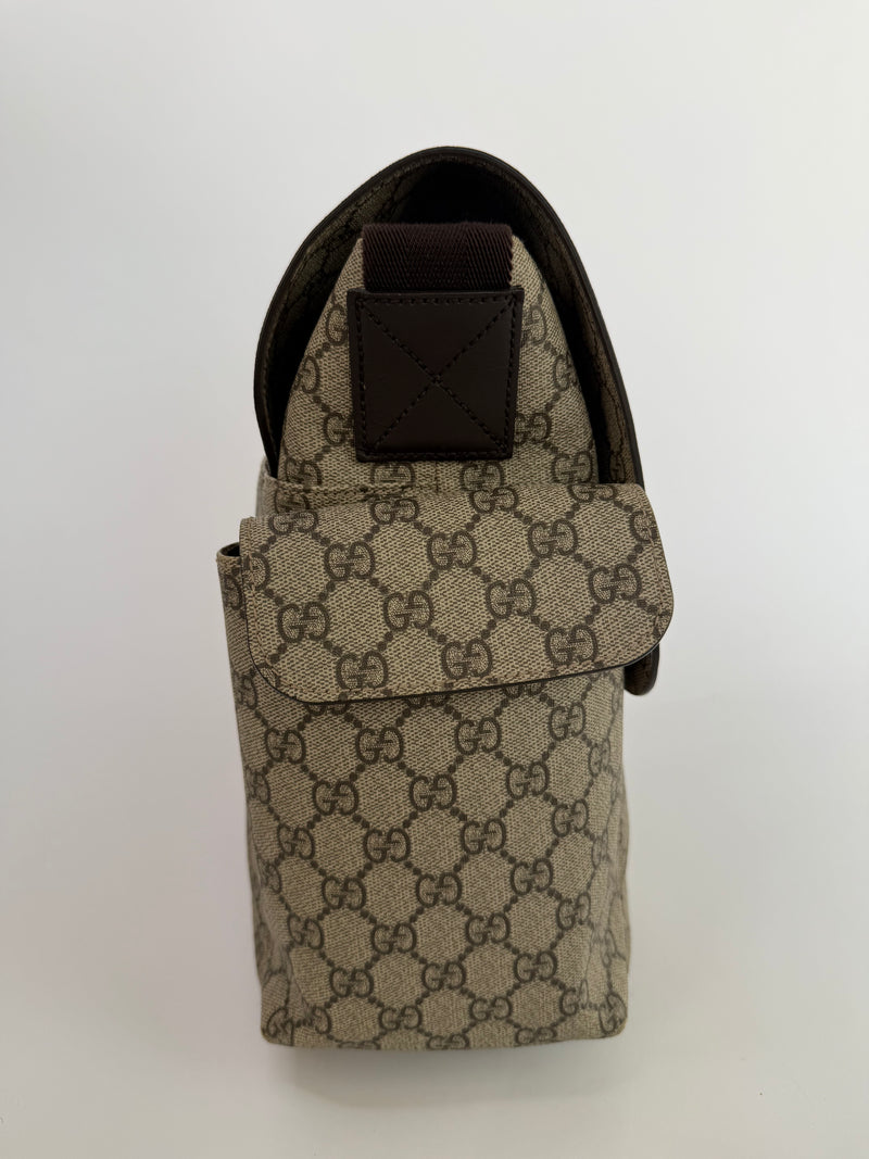 Gucci GG Supreme Medium Baby Changing Bag