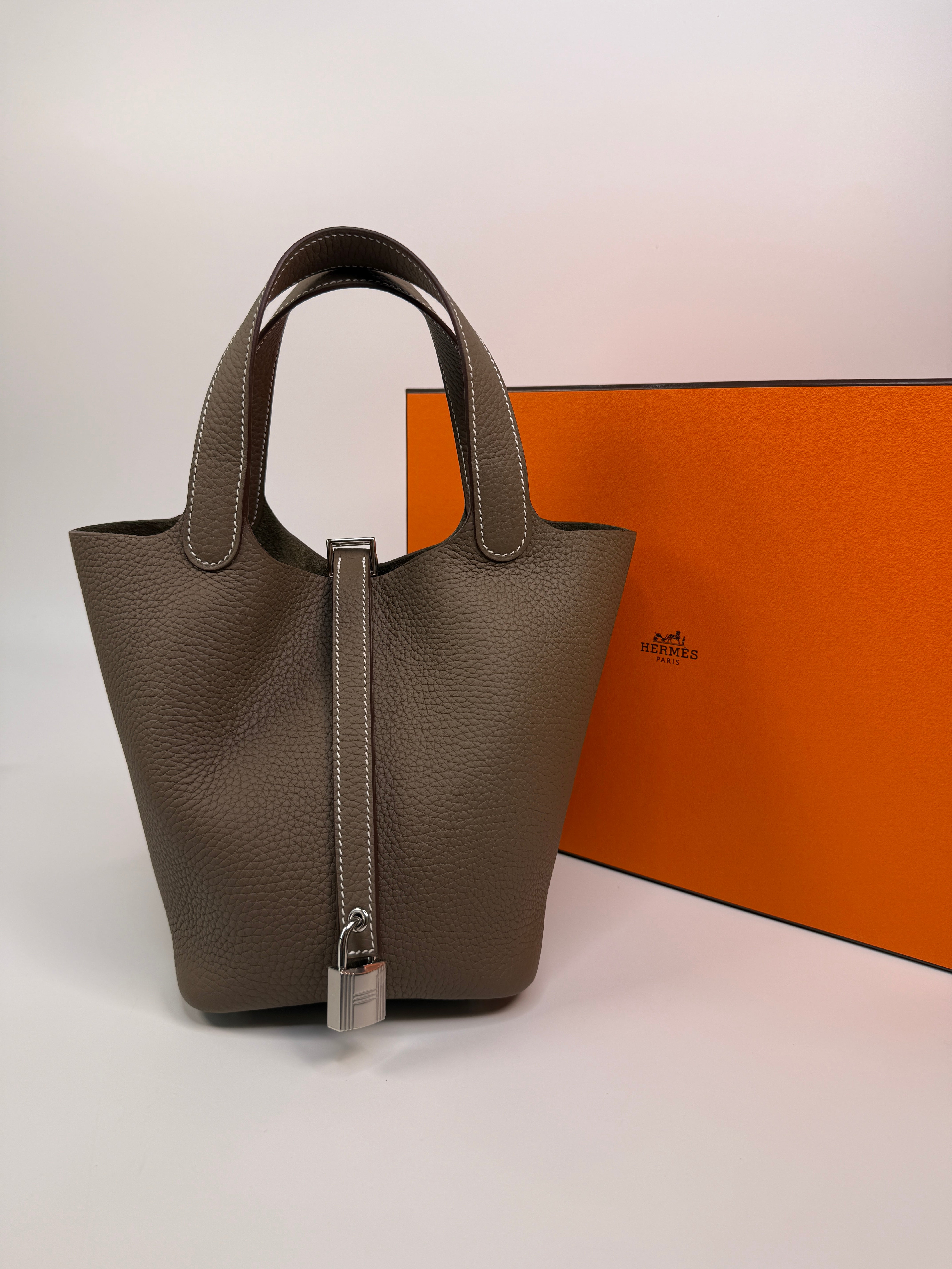 Hermès Picotin 18 In Etoupe Clemence Leather With Palladium Hardware
Authentic Pre Loved Verified by Luxe Cheshire Trusted Designer resale