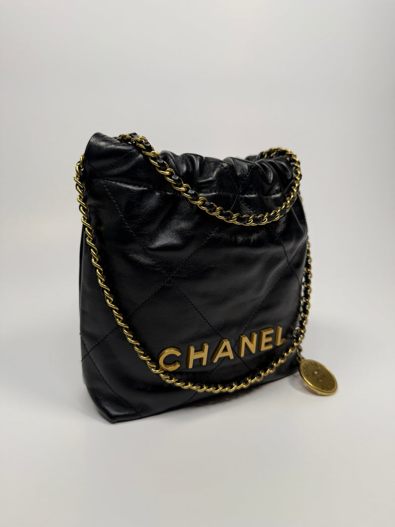 Chanel 22 Mini Bag Black Calfskin With GHW