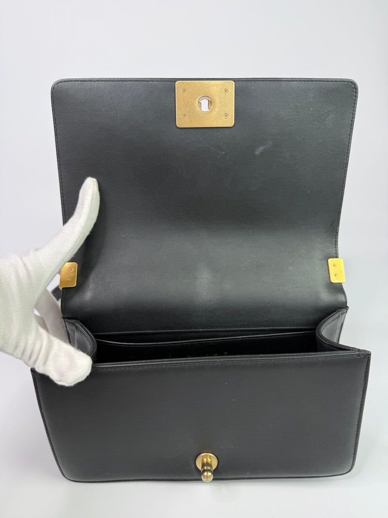 Chanel Boy Bag Medium In Black Lambskin GHW