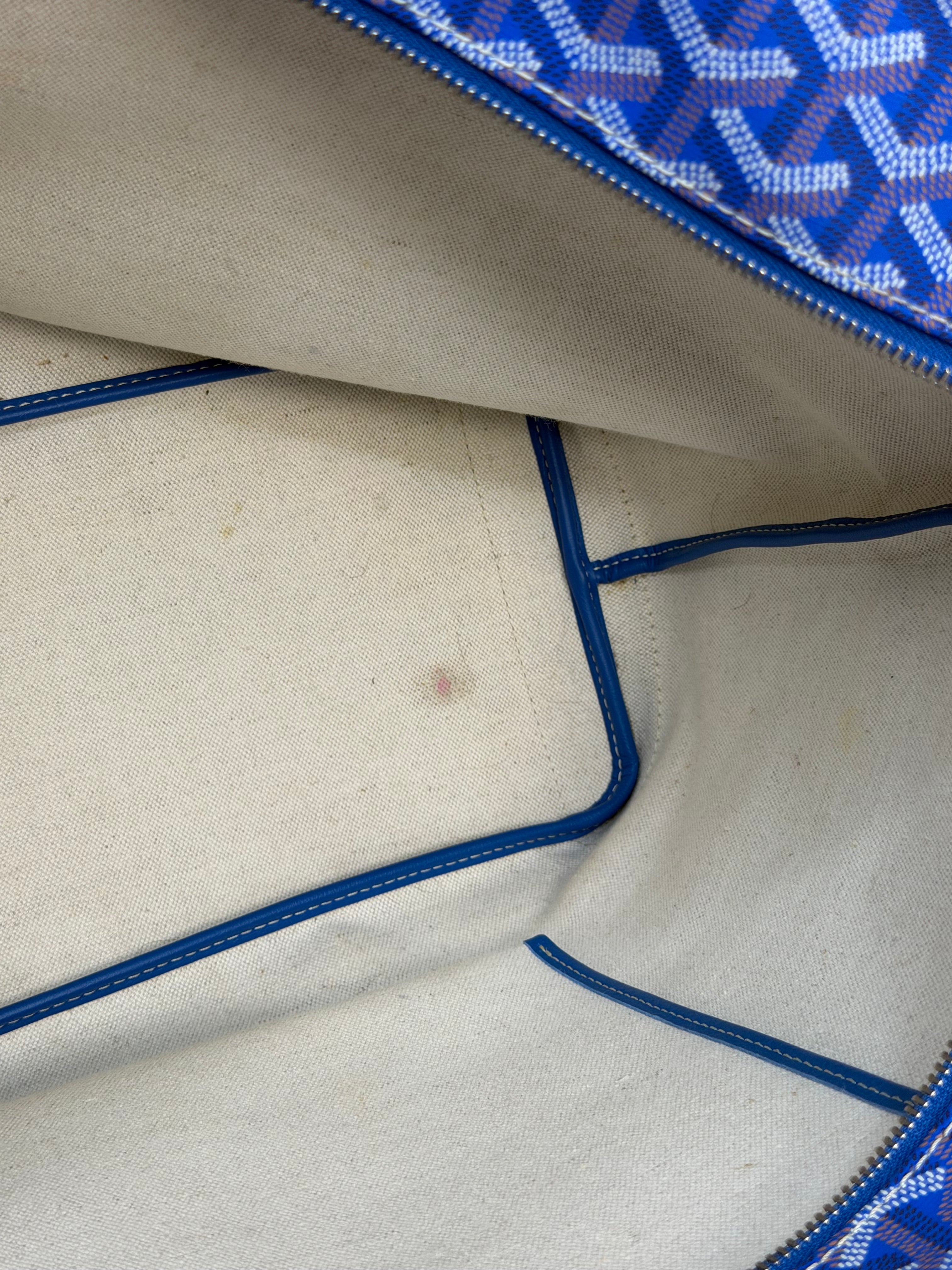 Goyard Artois MM Bag Blue Monogram. Authentic and preloved in very good condition