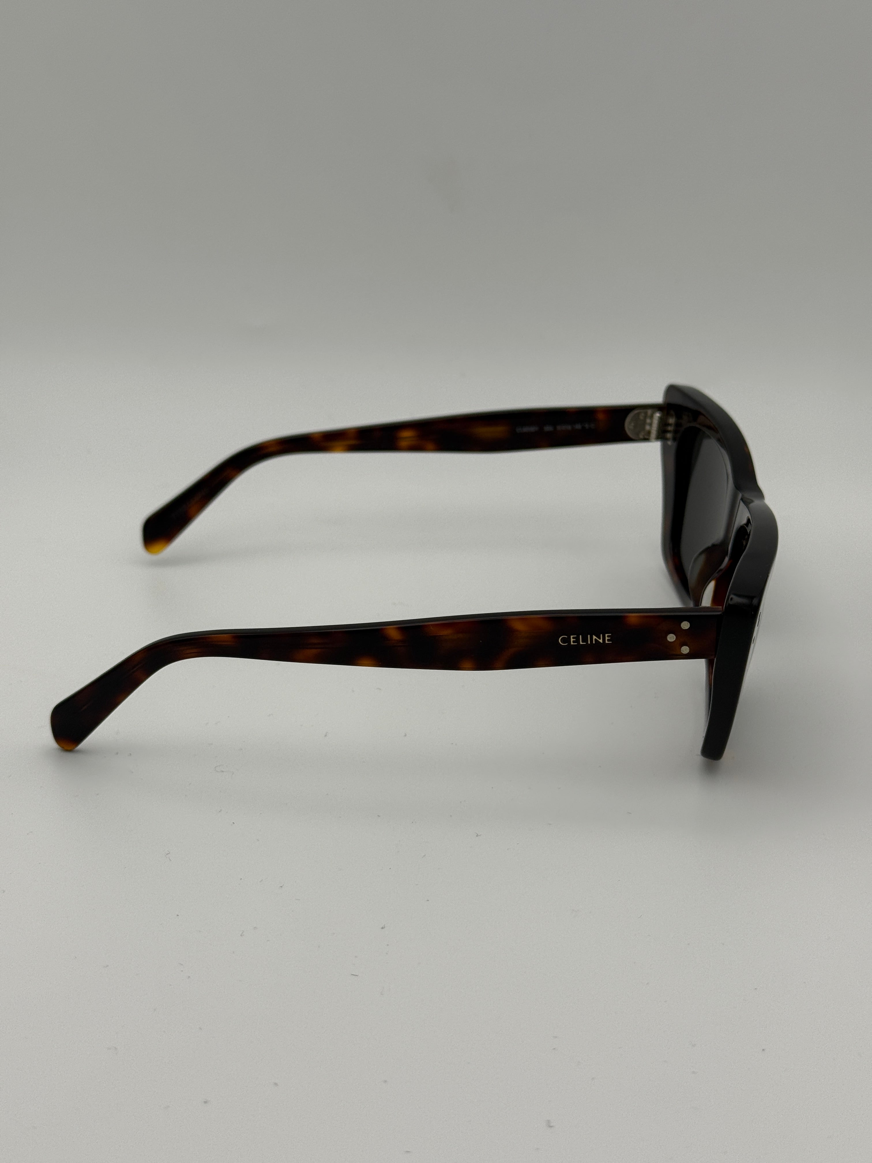 Celine CL401871 Sunglasses. Authentic and preloved in excellent condition. 100% Authenticity guarantee 