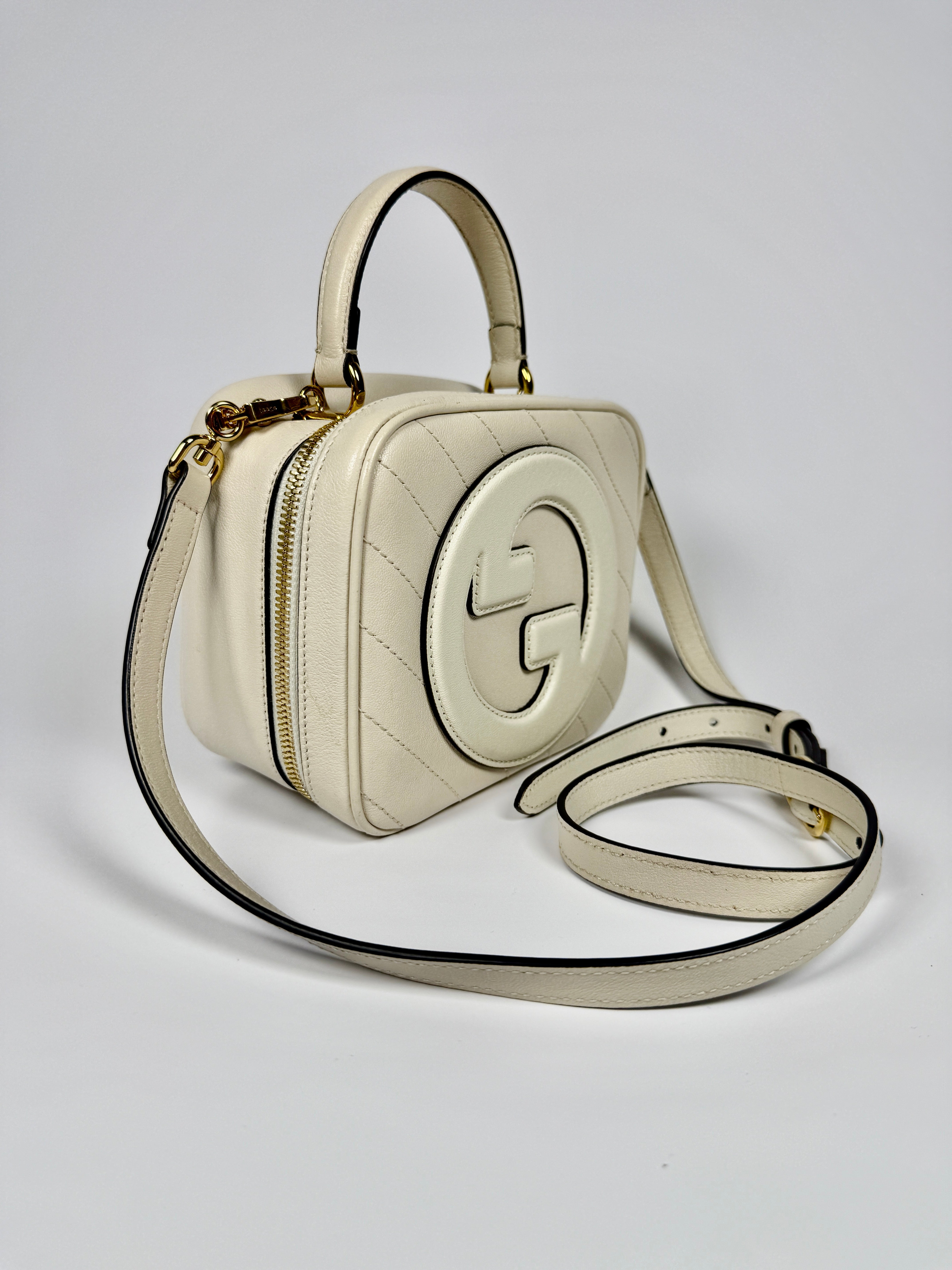 Gucci Blondie Leather Top Handle Bag In Cream Leather With Gold Hardware 100% Authentic and preloved in very good condition