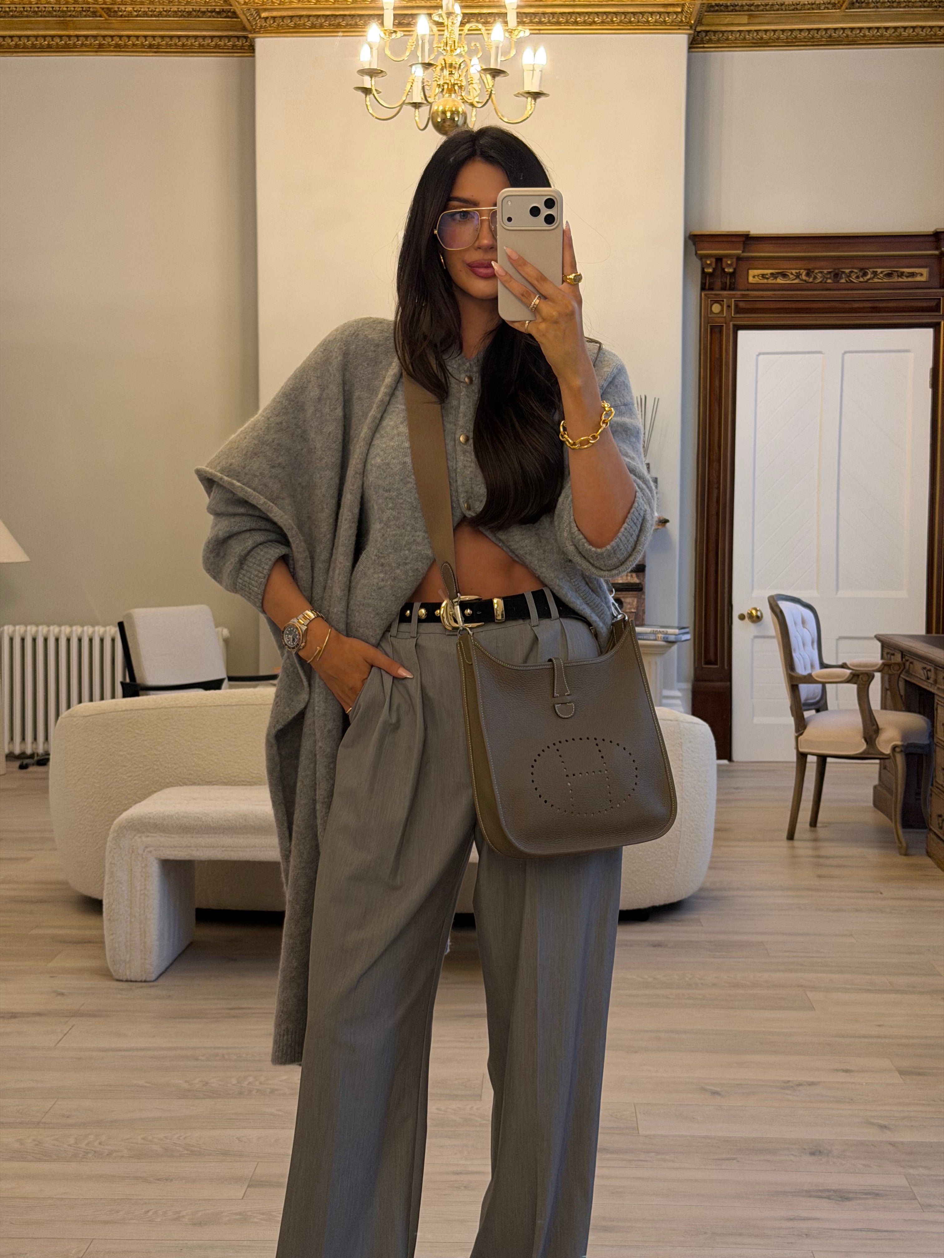 Hermès Evelyne 29 In Etoupe Clemence Leather With Palladium Hardware. New condition. Authentic and preloved 