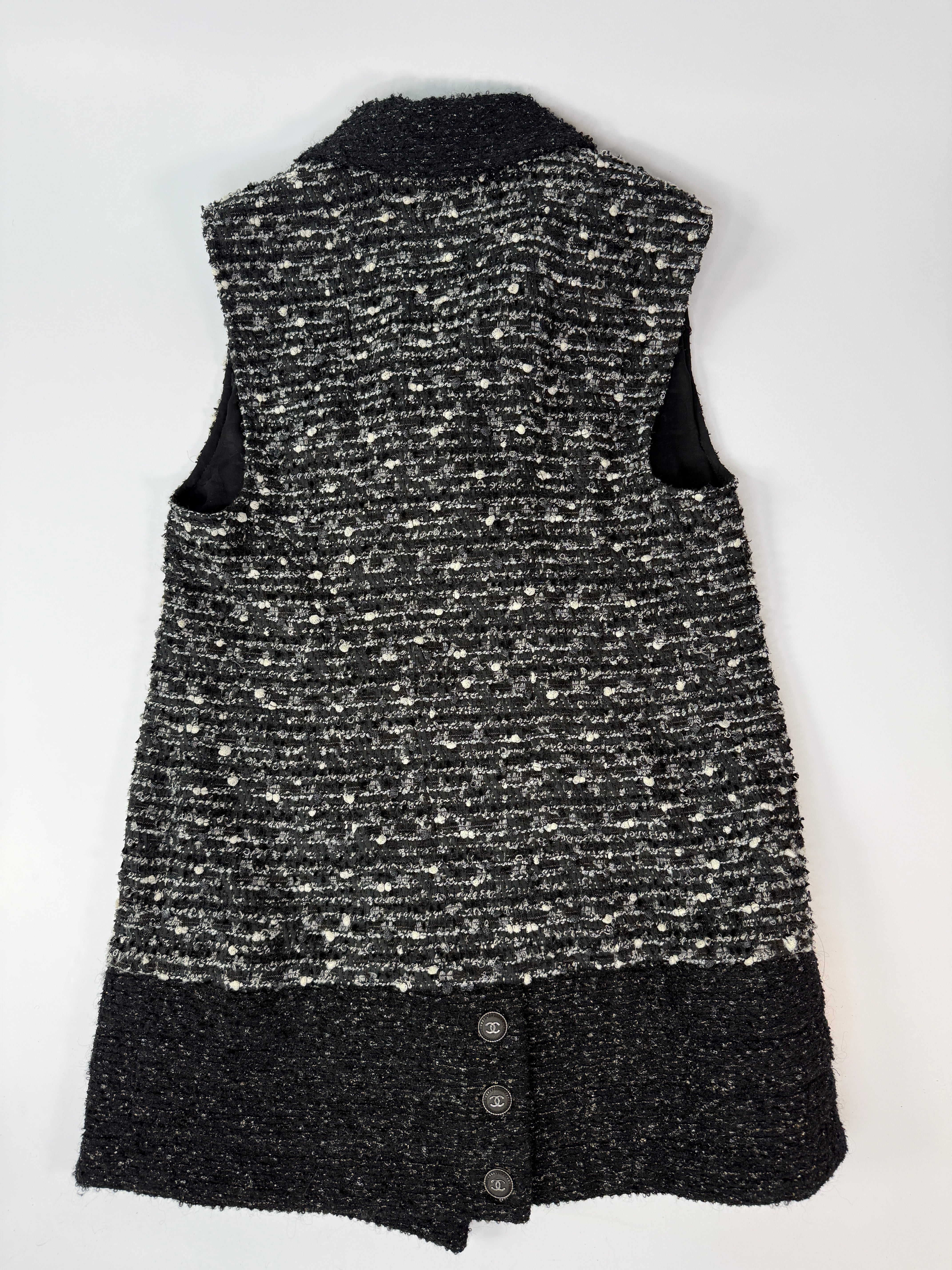 Chanel Tweed Jacket (Size FR44/UK16)
