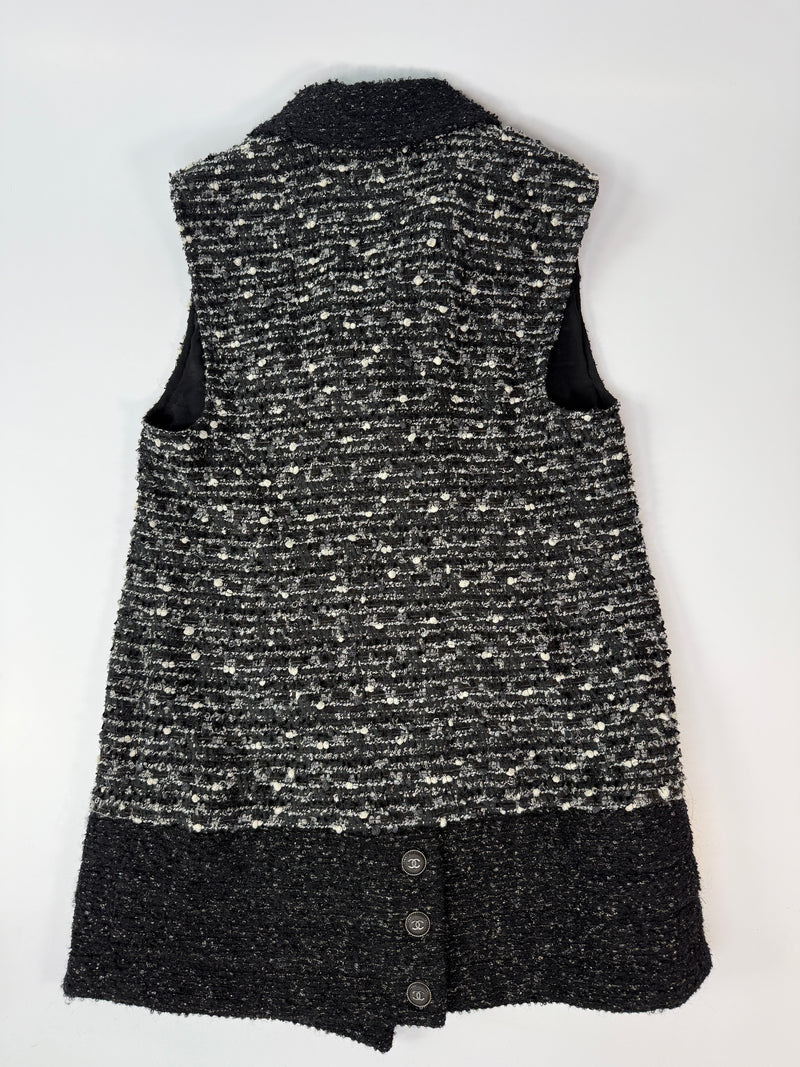 Chanel Tweed Jacket (Size FR44/UK16)