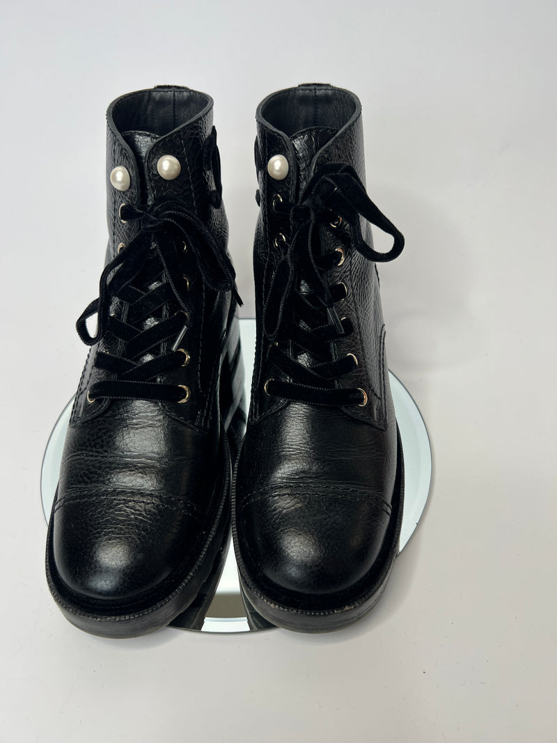 Chanel Black Leather Pearl Boots (Size 39.5 /UK6.5)