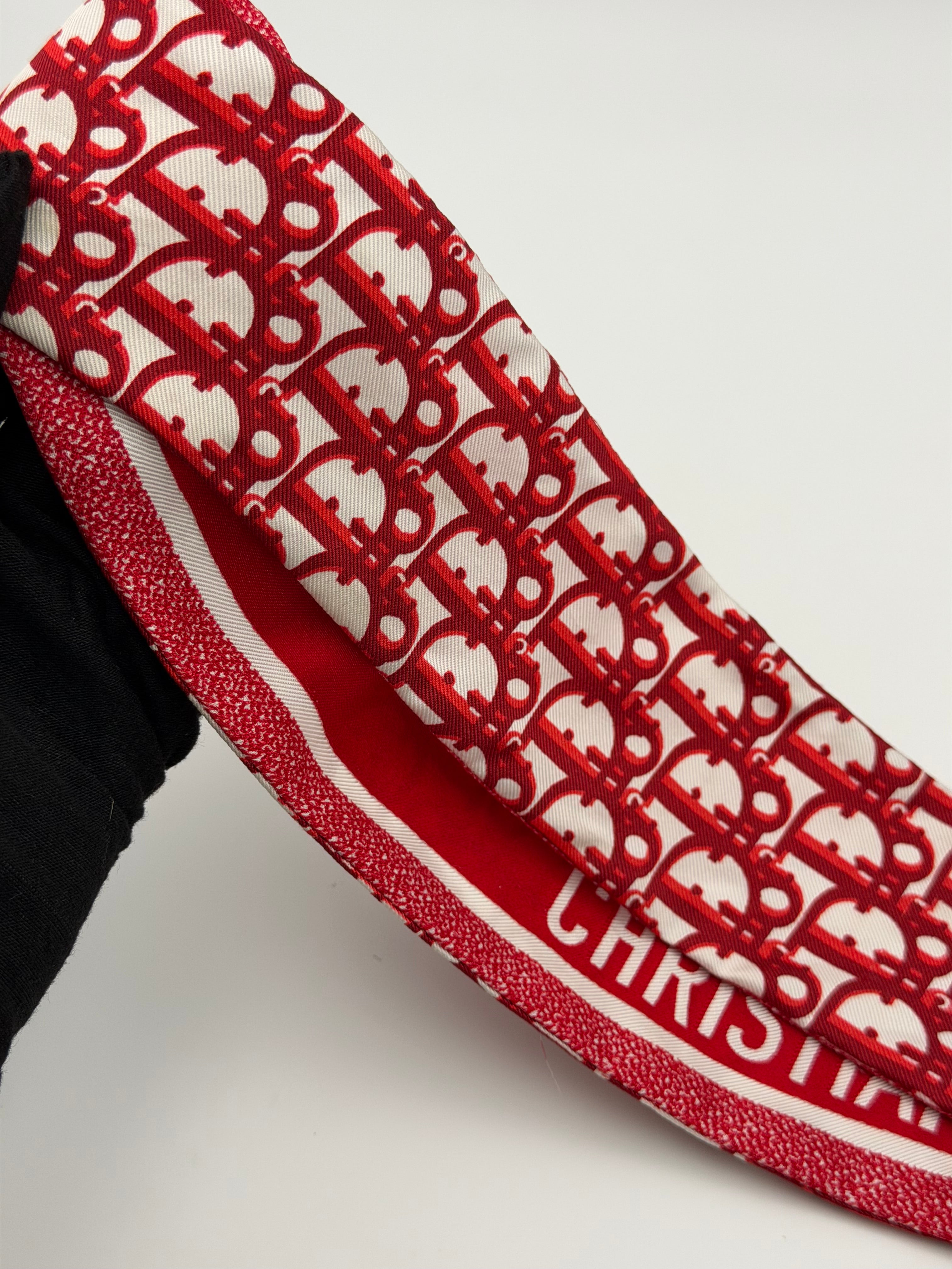 Christian Dior Twilly In Red And White Silk