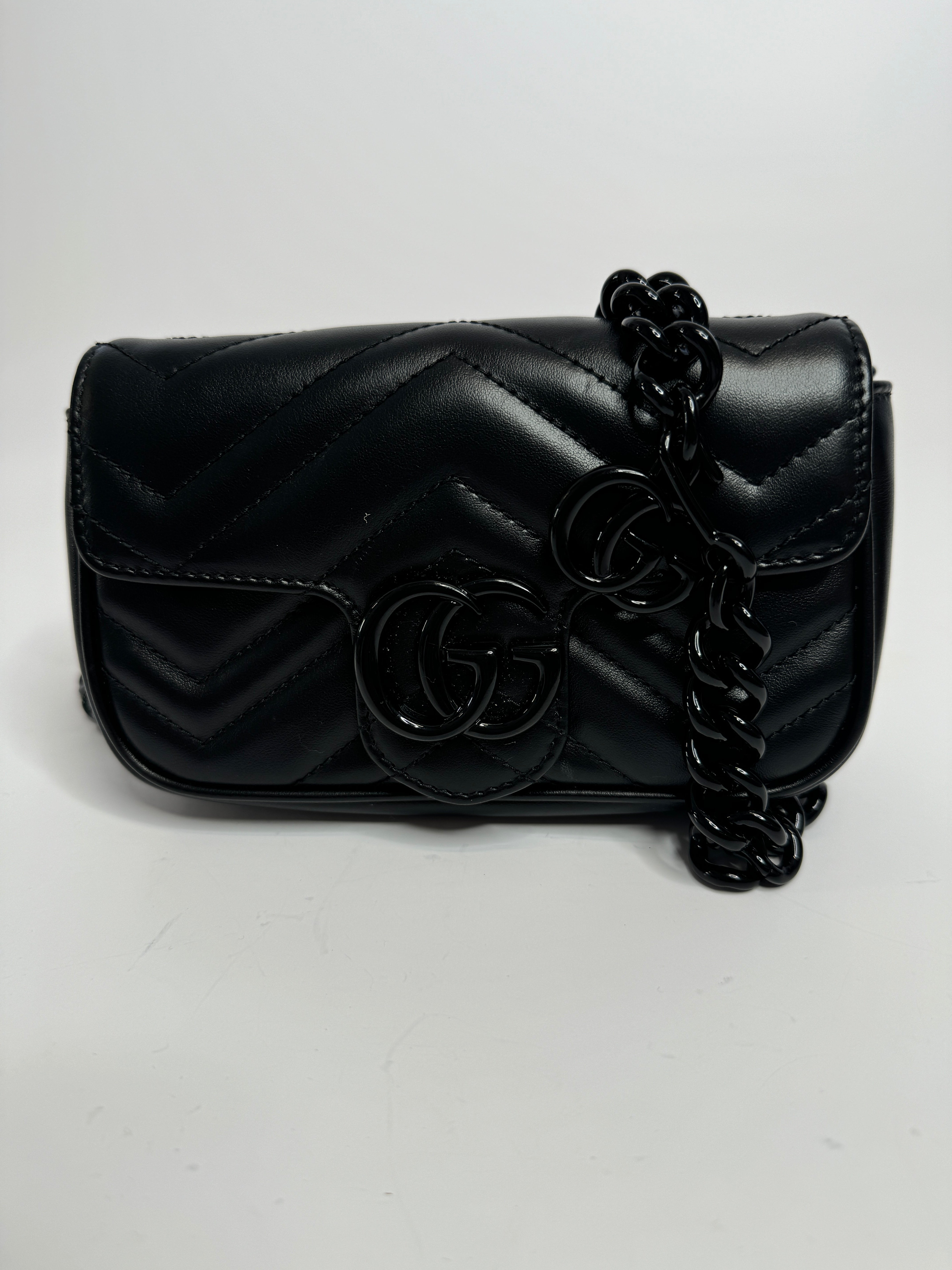 Gucci Marmont Matelassé Leather Belt Bag