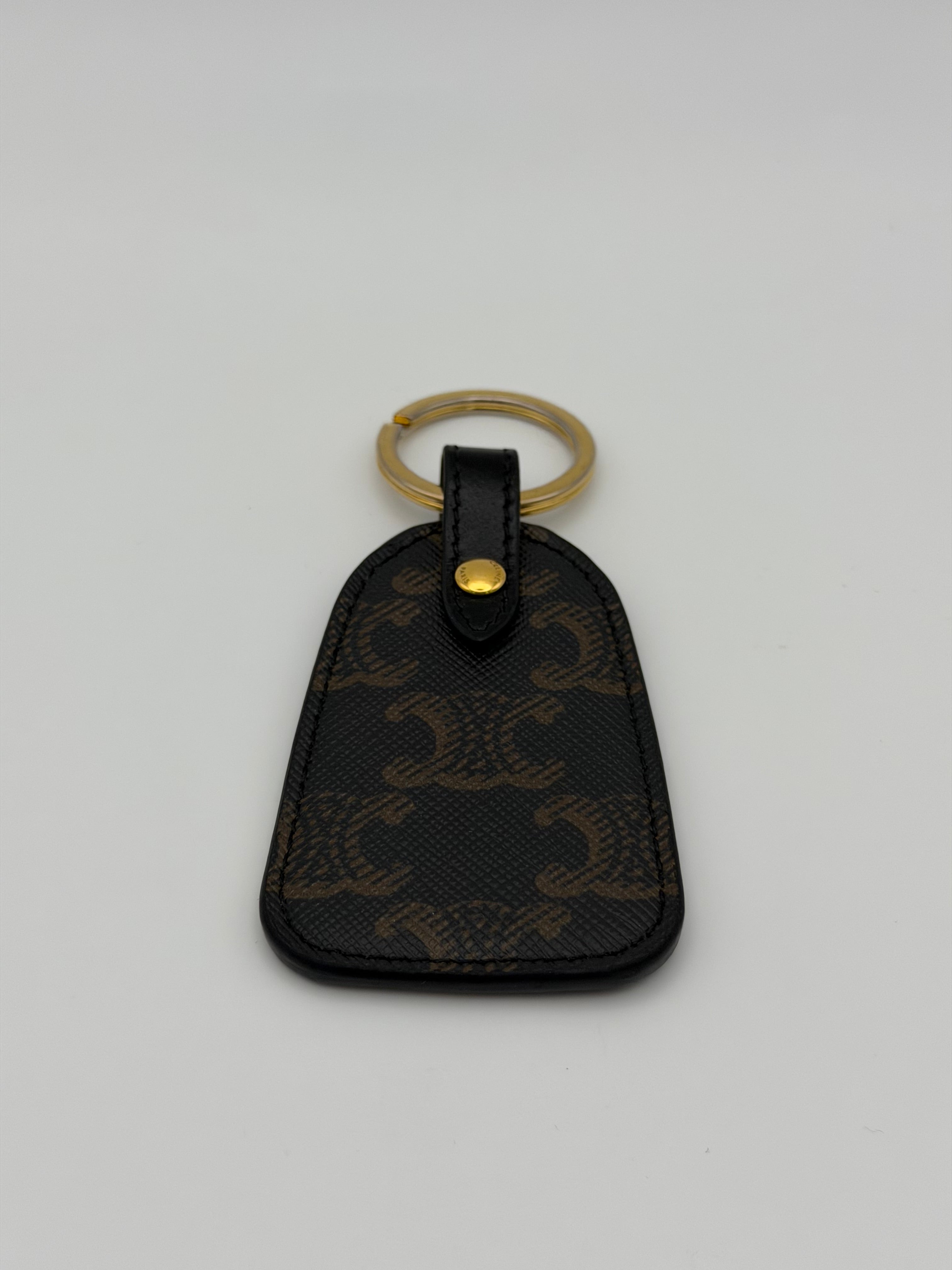 Celine Key Holder In Triomphe Canvas With Gold Hardware. Authentic and preloved in excellent condition