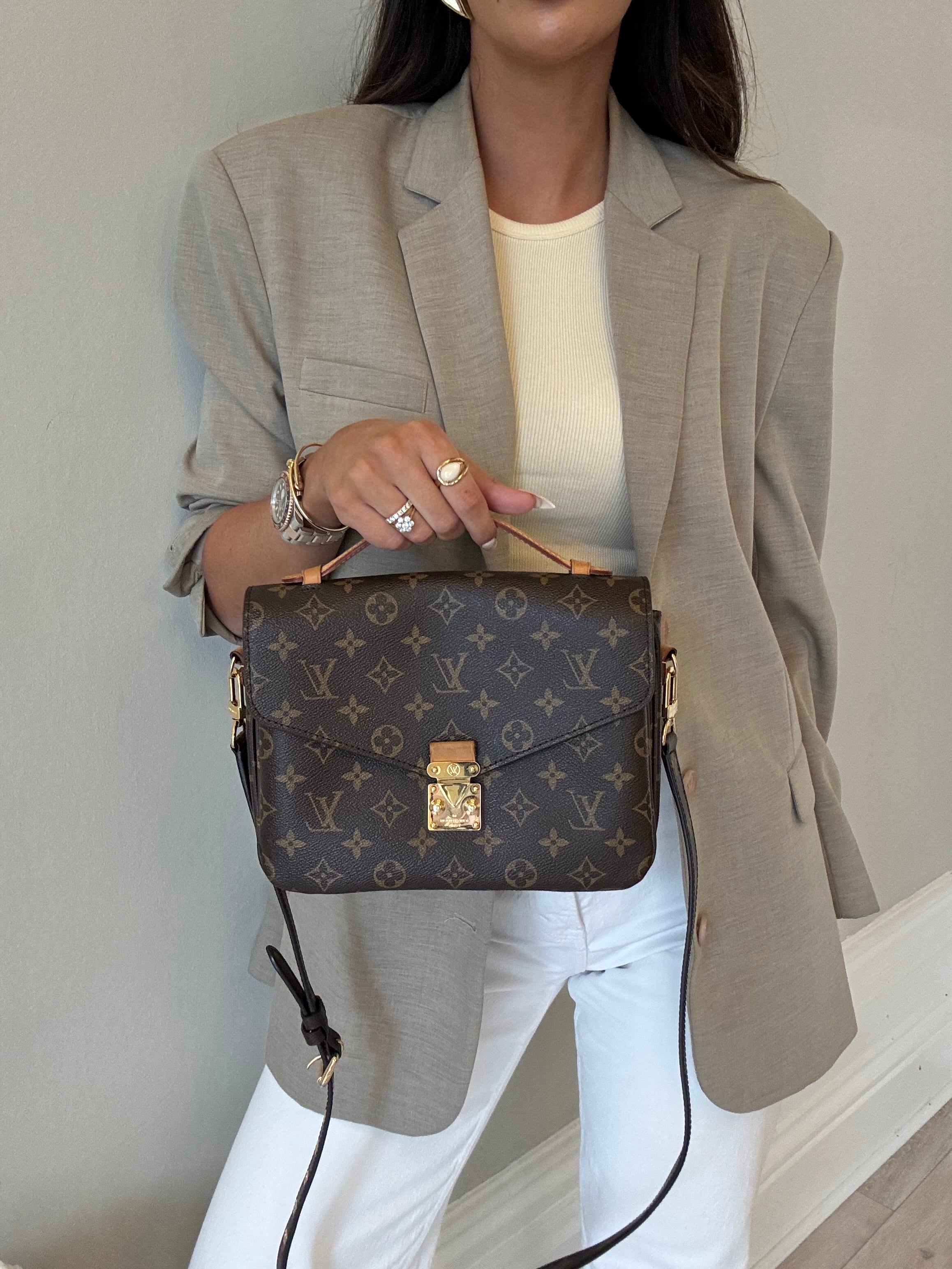 Louis Vuitton Pochette Métis Bag